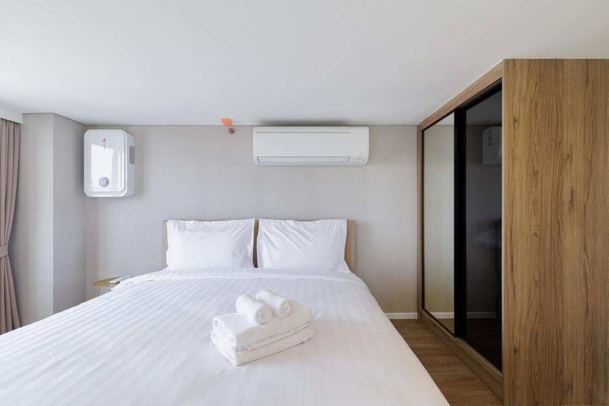 loft 泳池公寓 三房二卫 免费WiFi