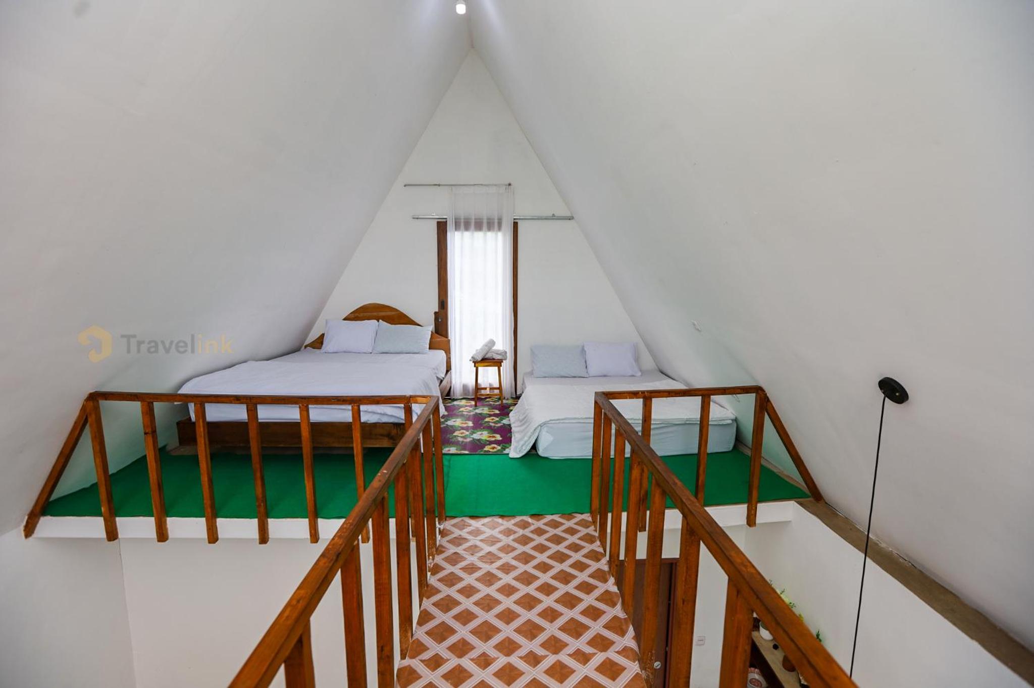 Batu Lawang Sikunir By Travelink