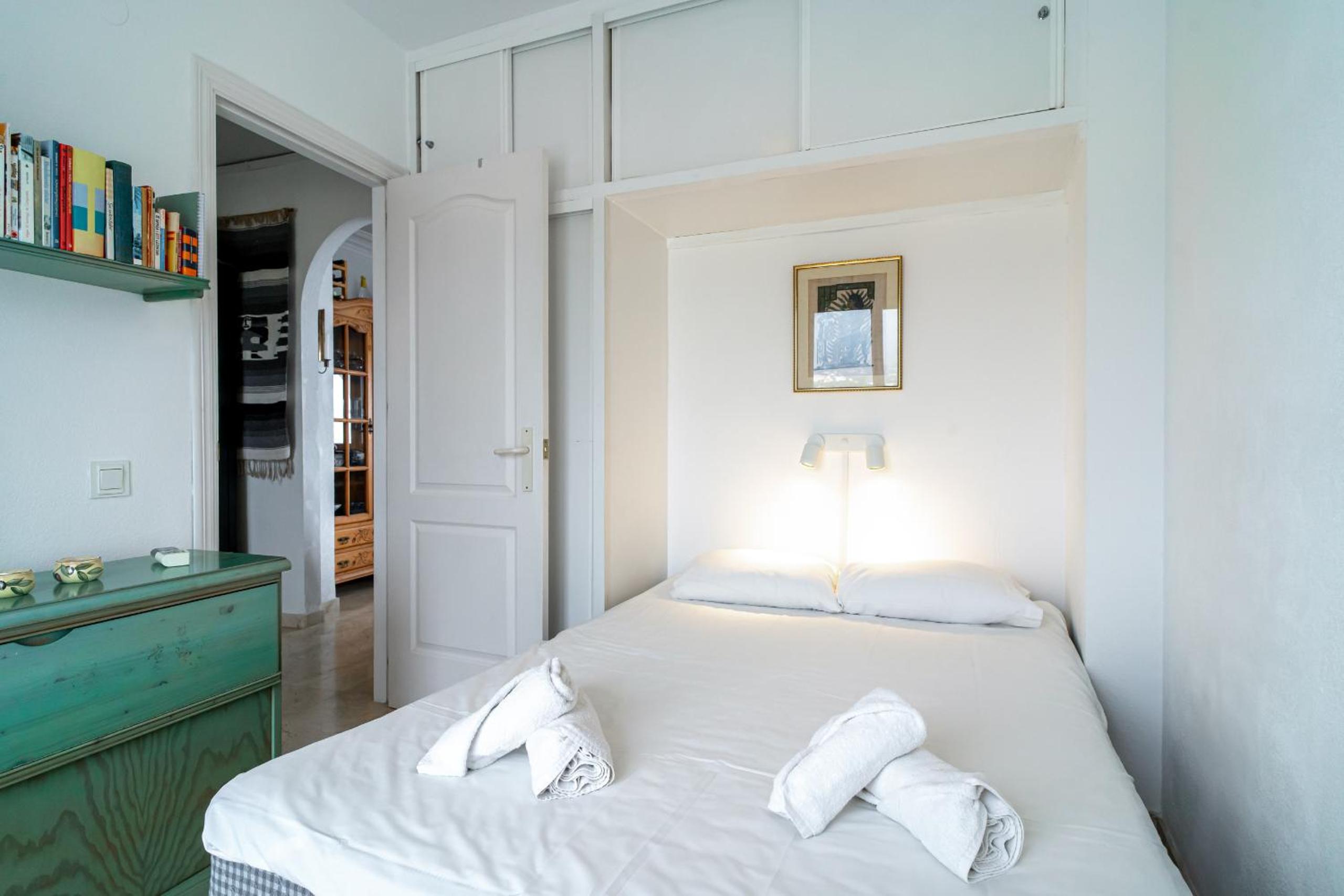 Stella Maris Beachfront 2J by Casasol