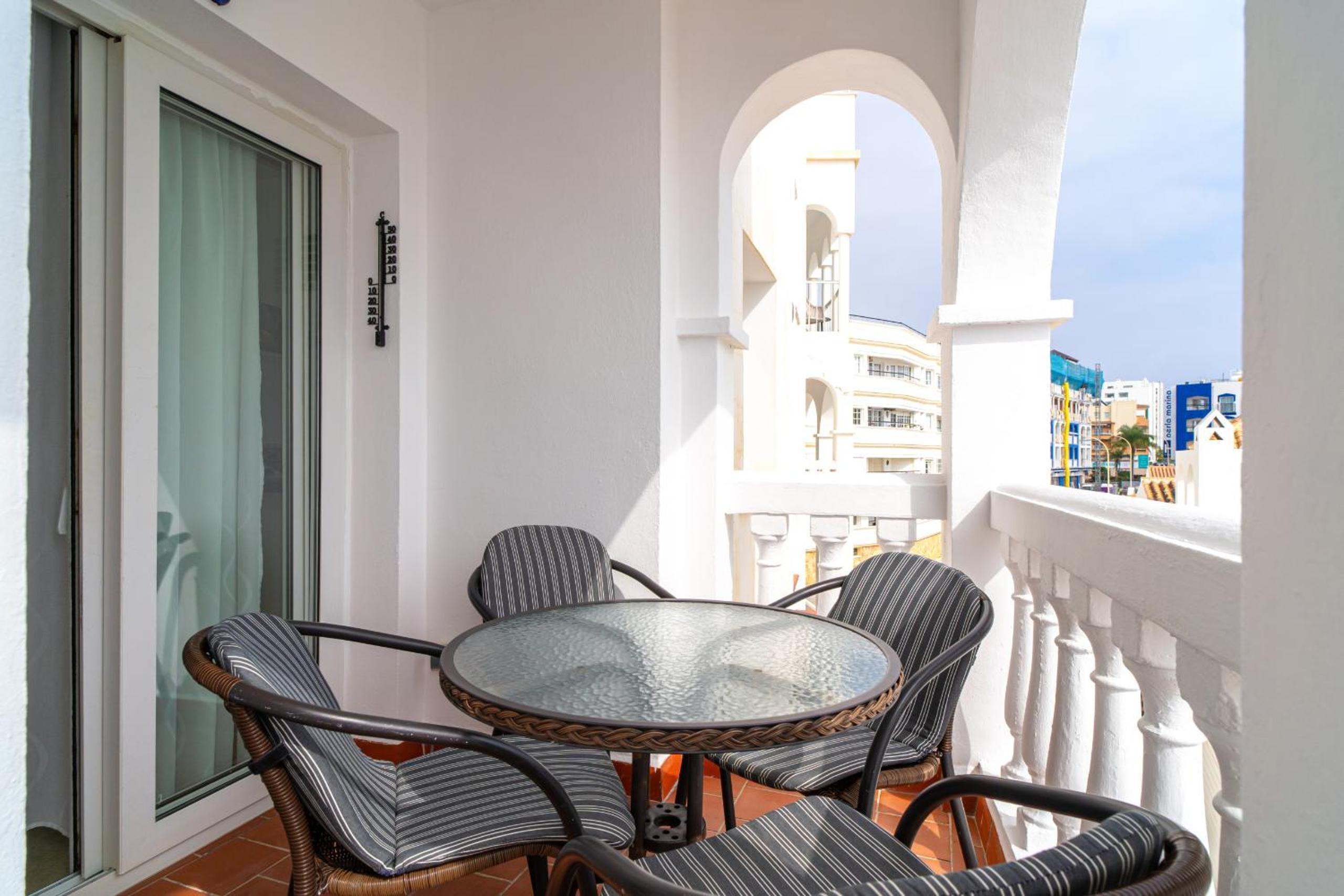 Stella Maris Beachfront 2J by Casasol