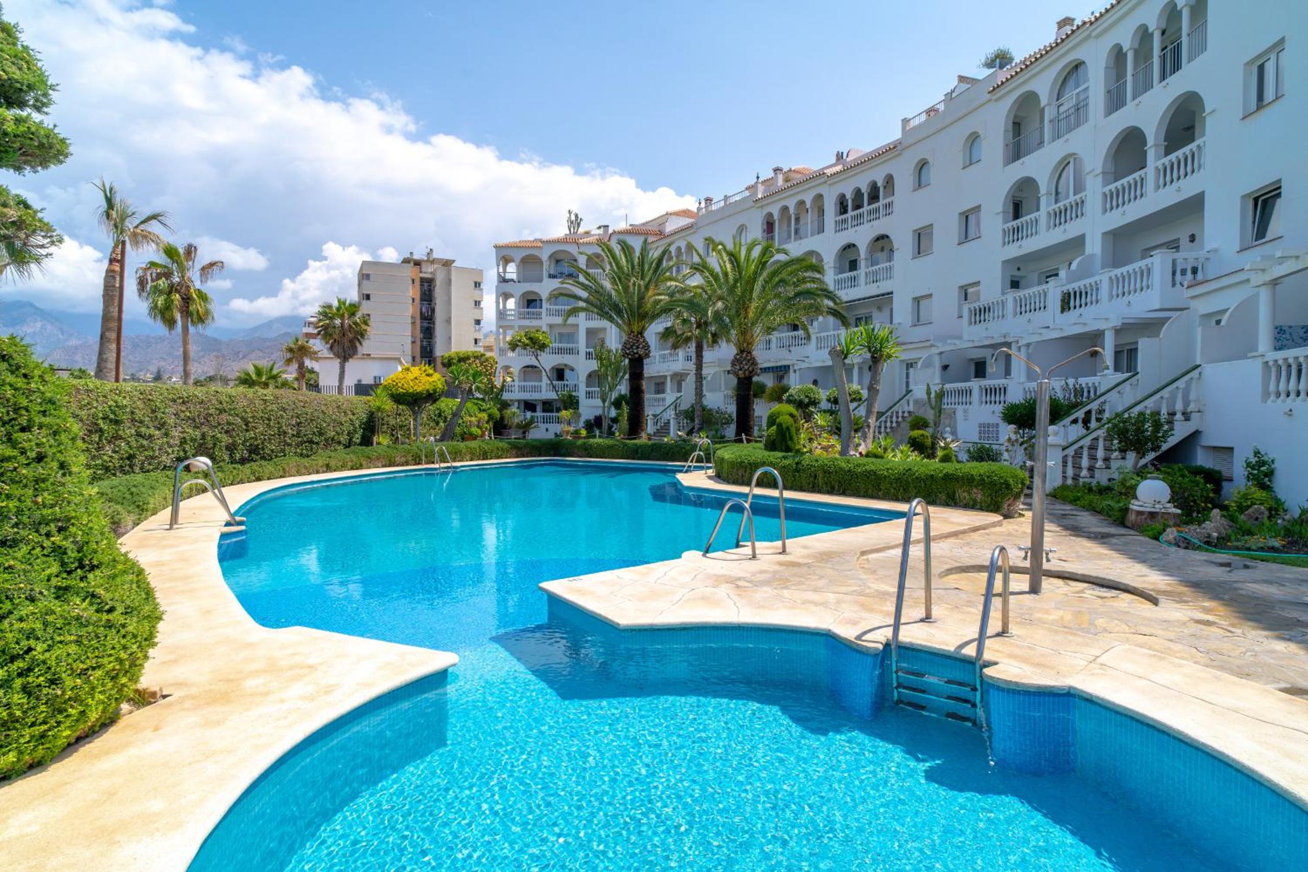 Stella Maris Beachfront 2J by Casasol