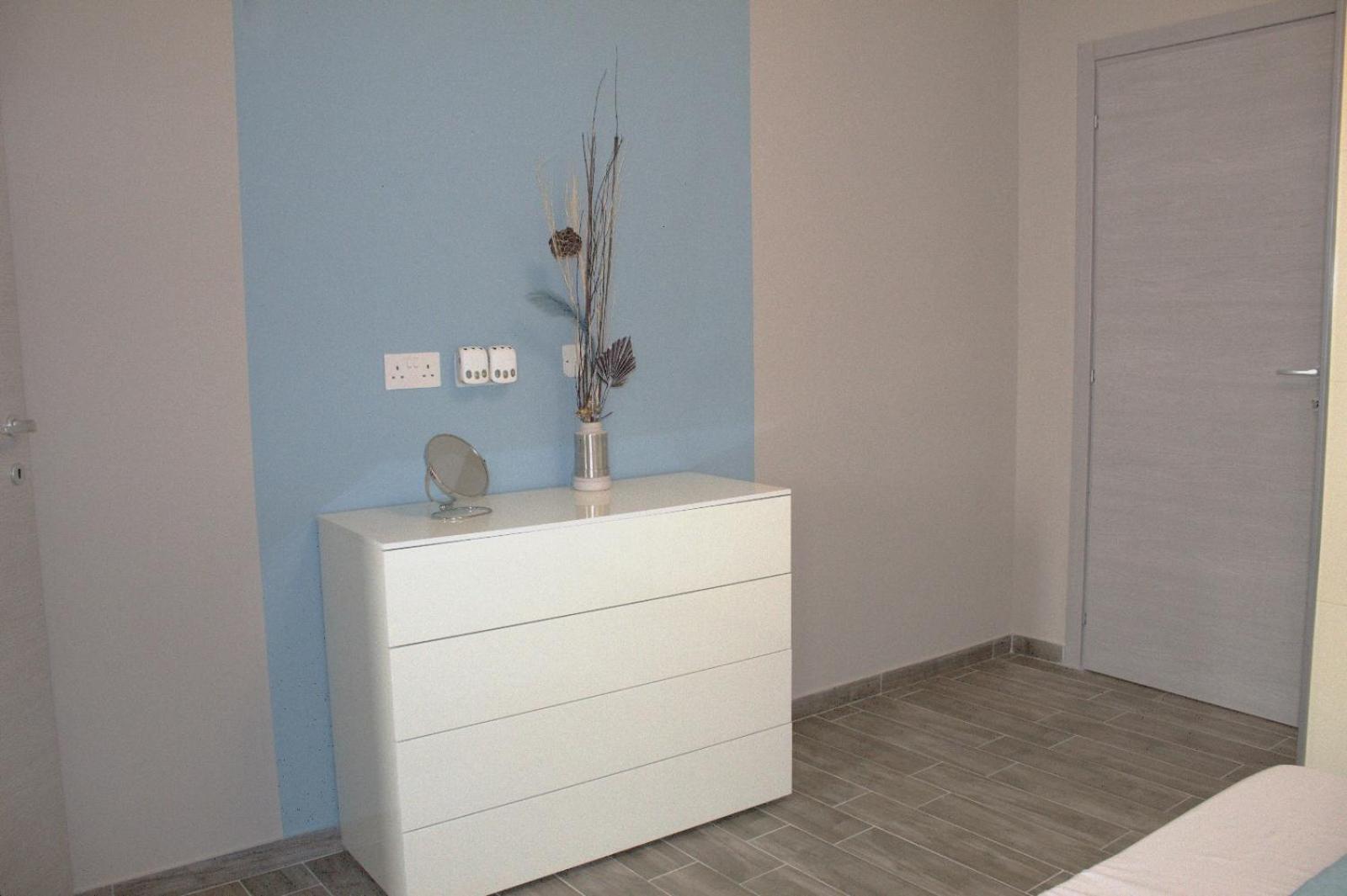 Stylish 3bedroom apartment Gzira by Homely