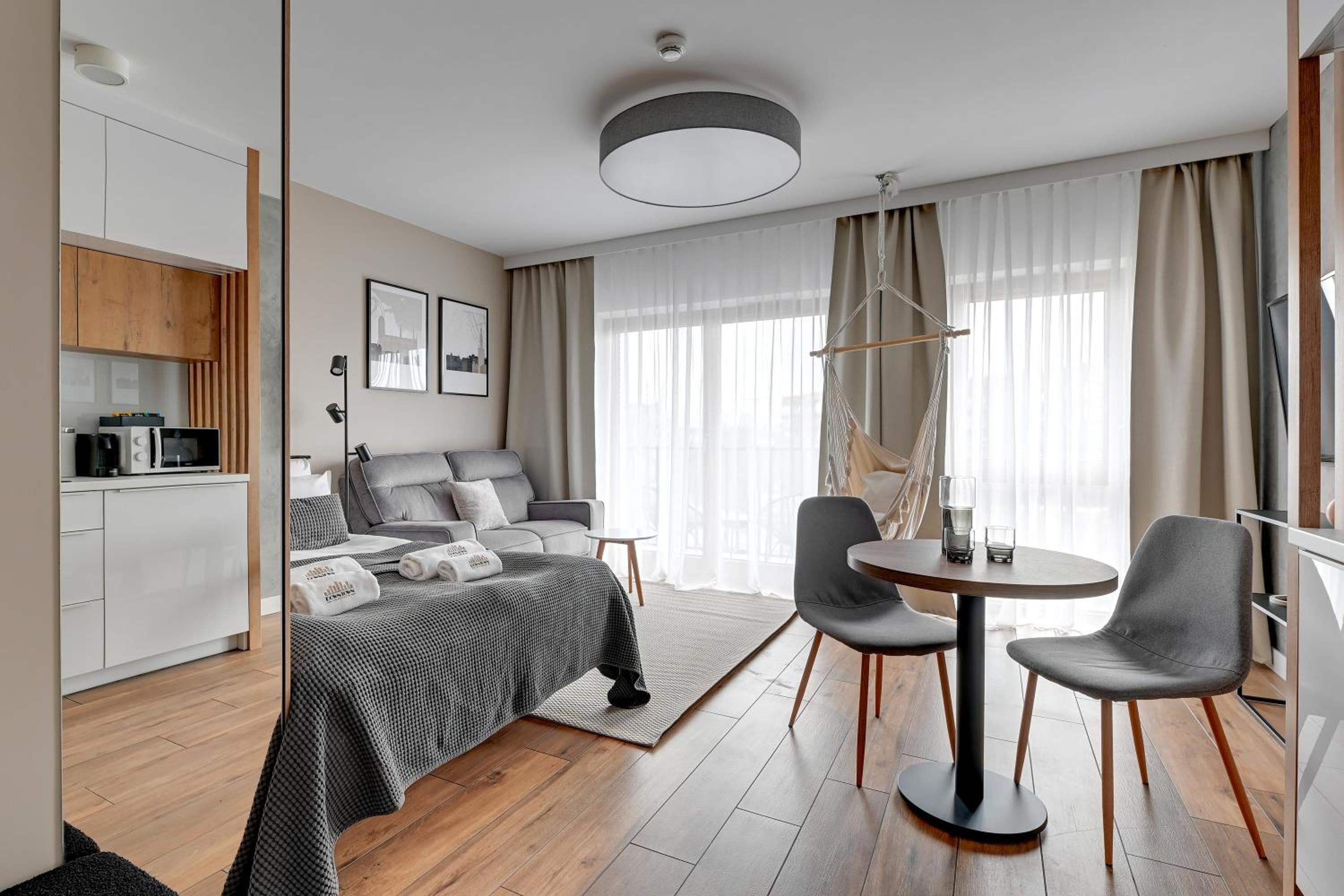 Nadmotławie Riverside - Sauna, Gym & Parking by Downtown Apartments