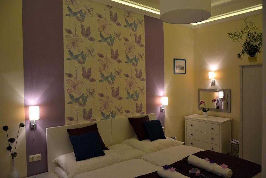 Magnolia Apartment in the center of Budapest