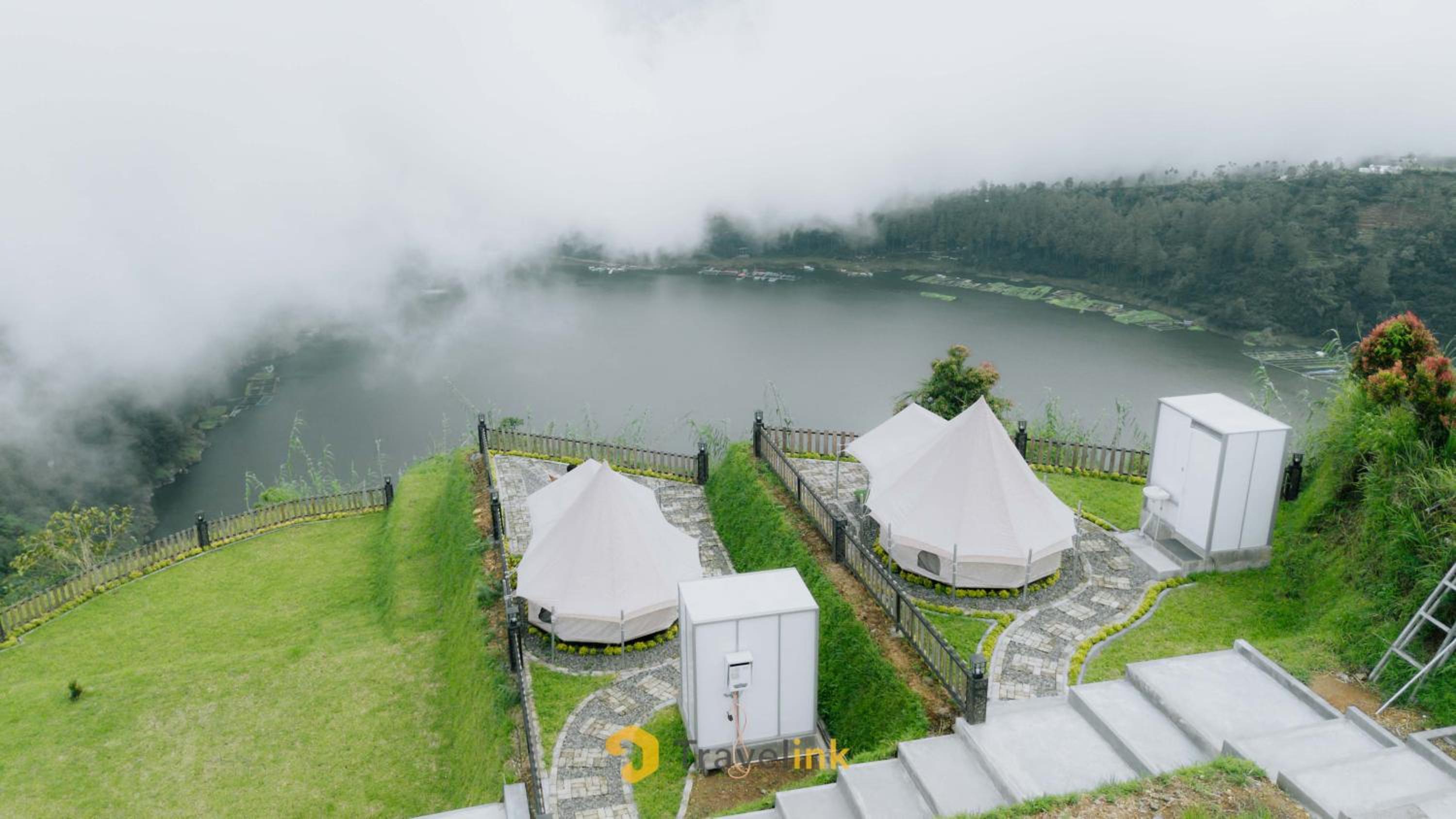 Glamping Telaga Menjer By Travelink