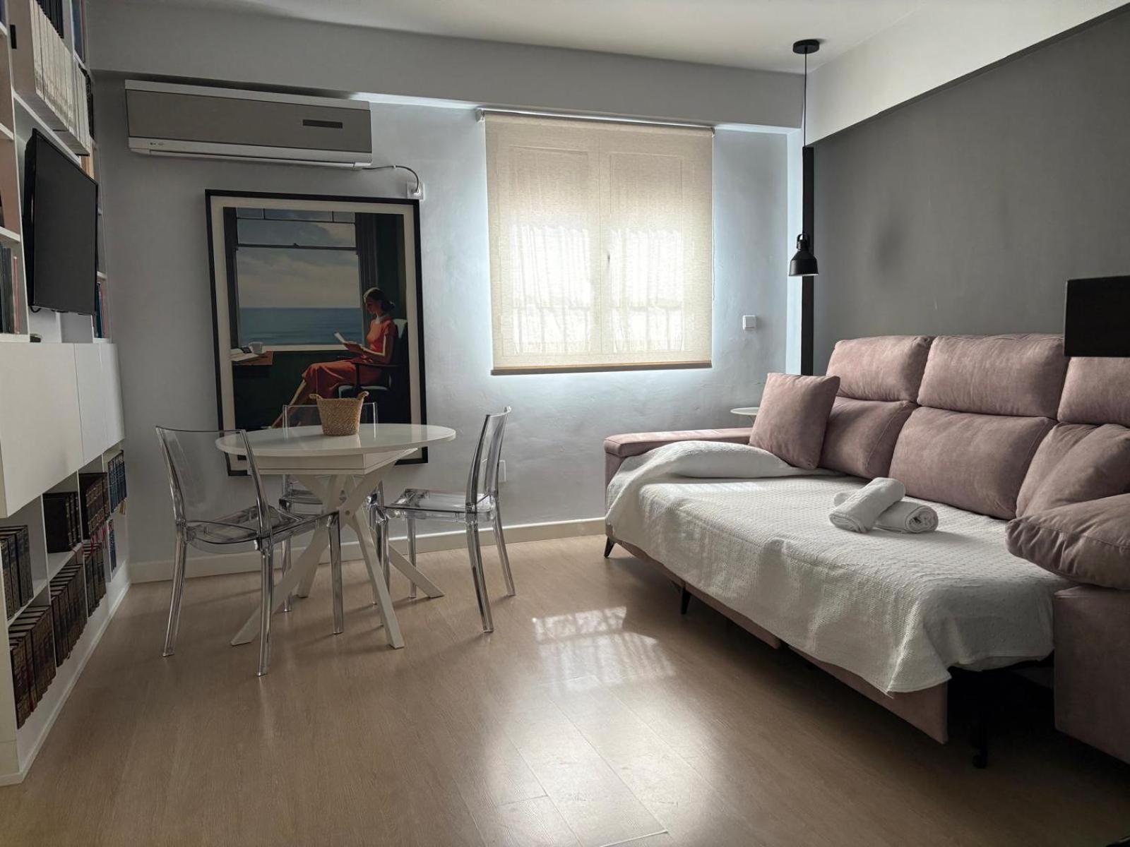 Apartamento San Basilio Bookish Place