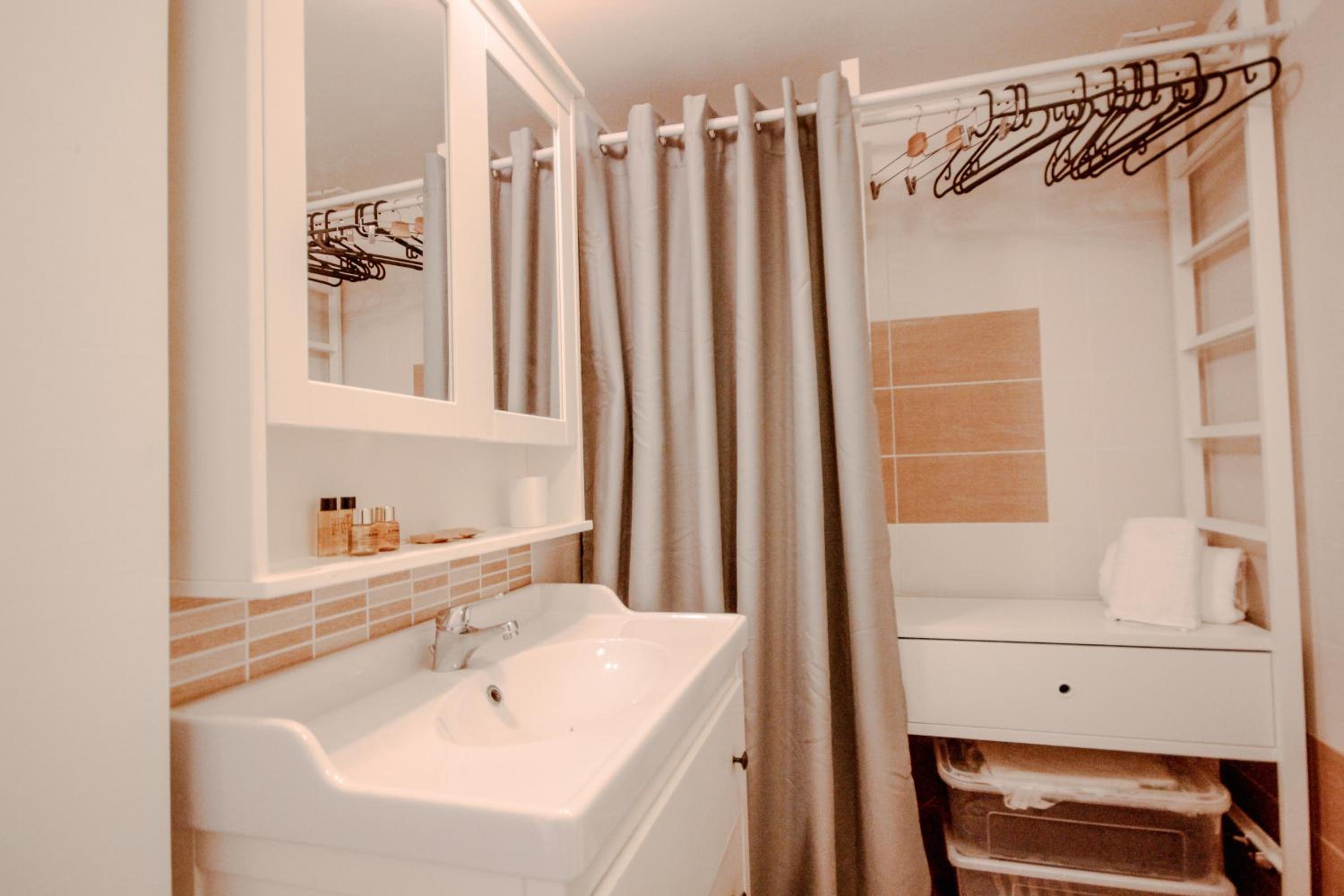 Novella Golden Loft
