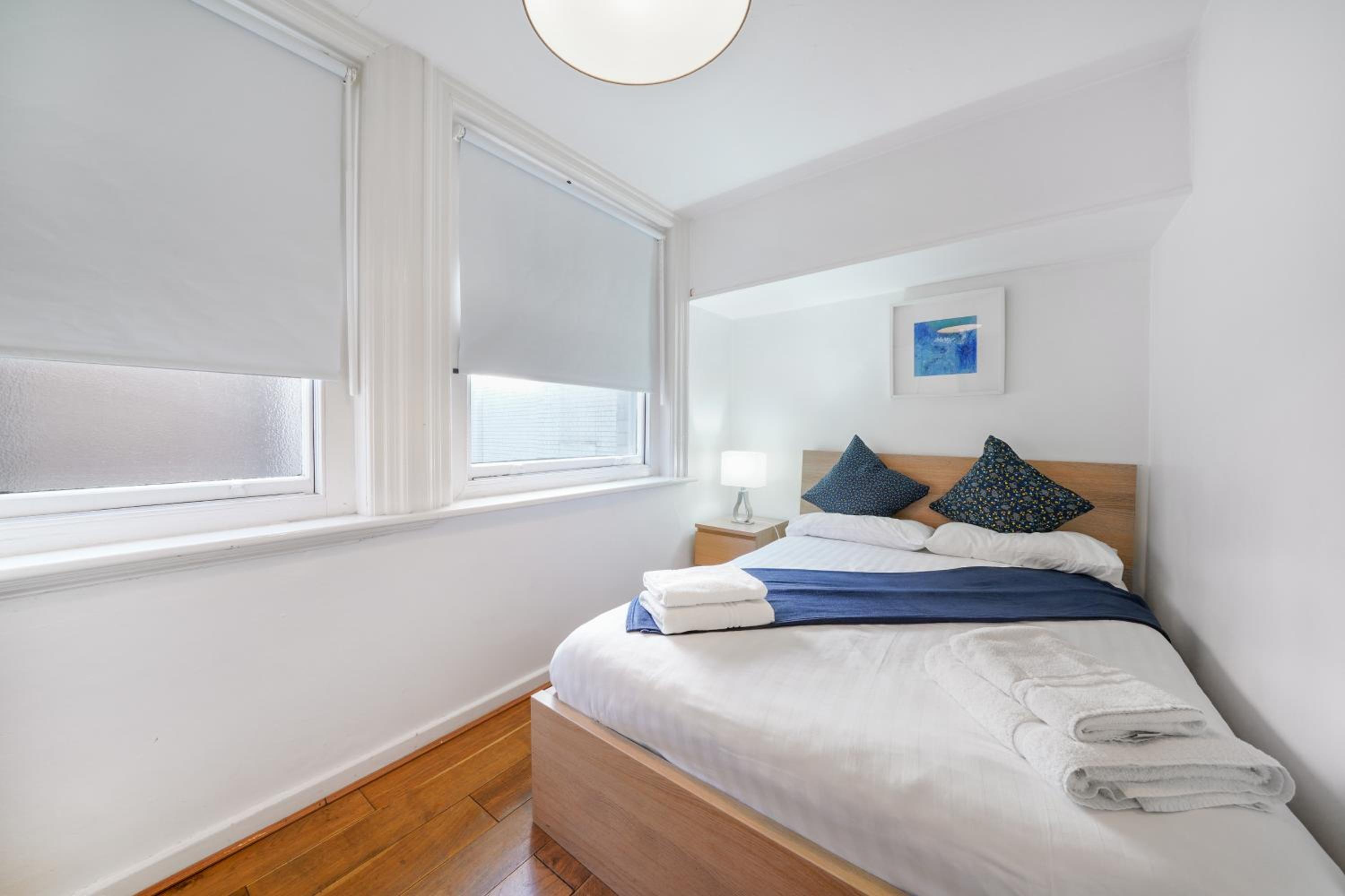 Oxford Street Apartments by Advan