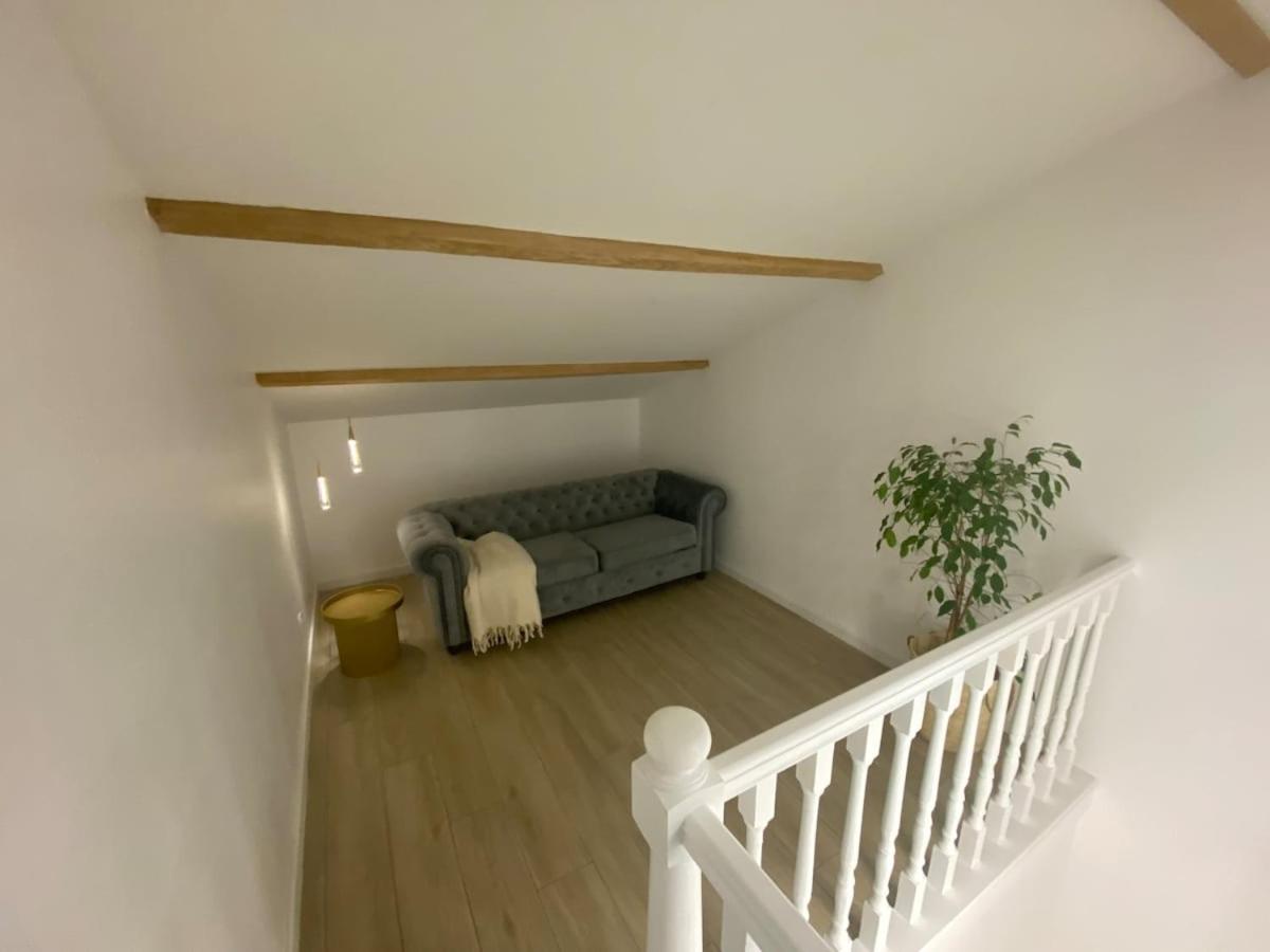L Ecrin de Lidia close to MEETT Air conditioning Parking