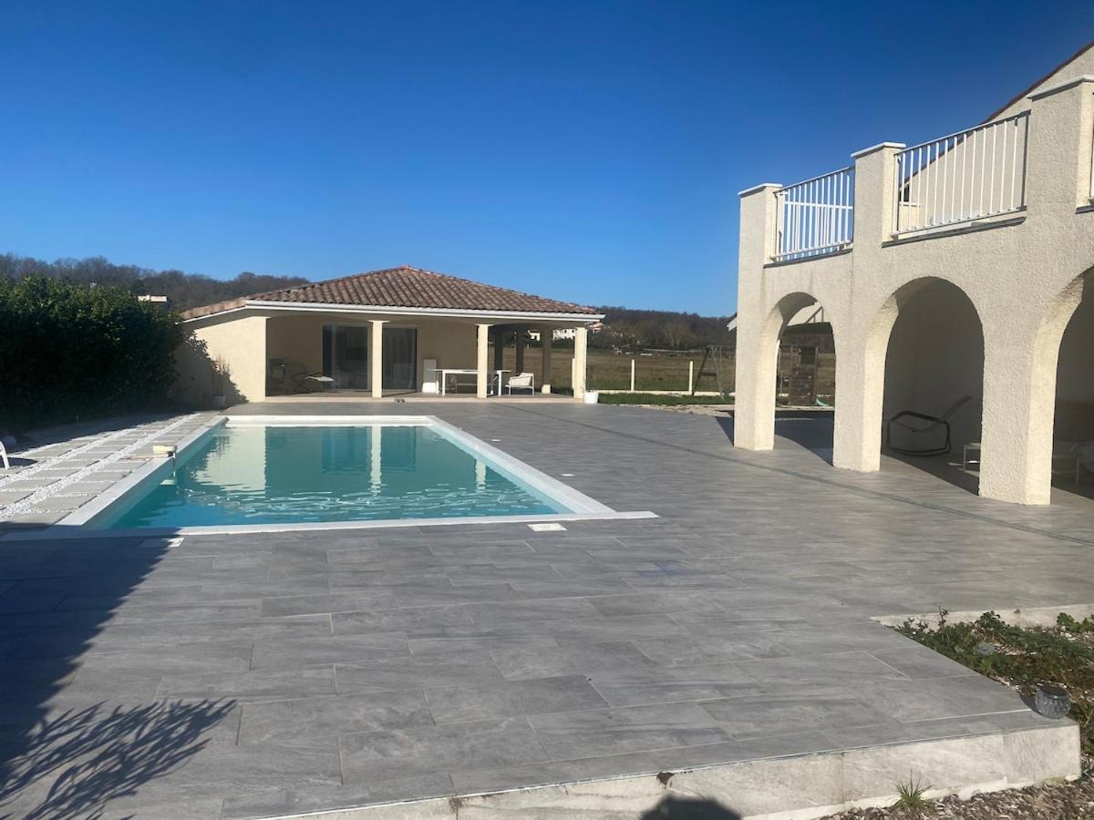L Ecrin de Lidia close to MEETT Air conditioning Parking