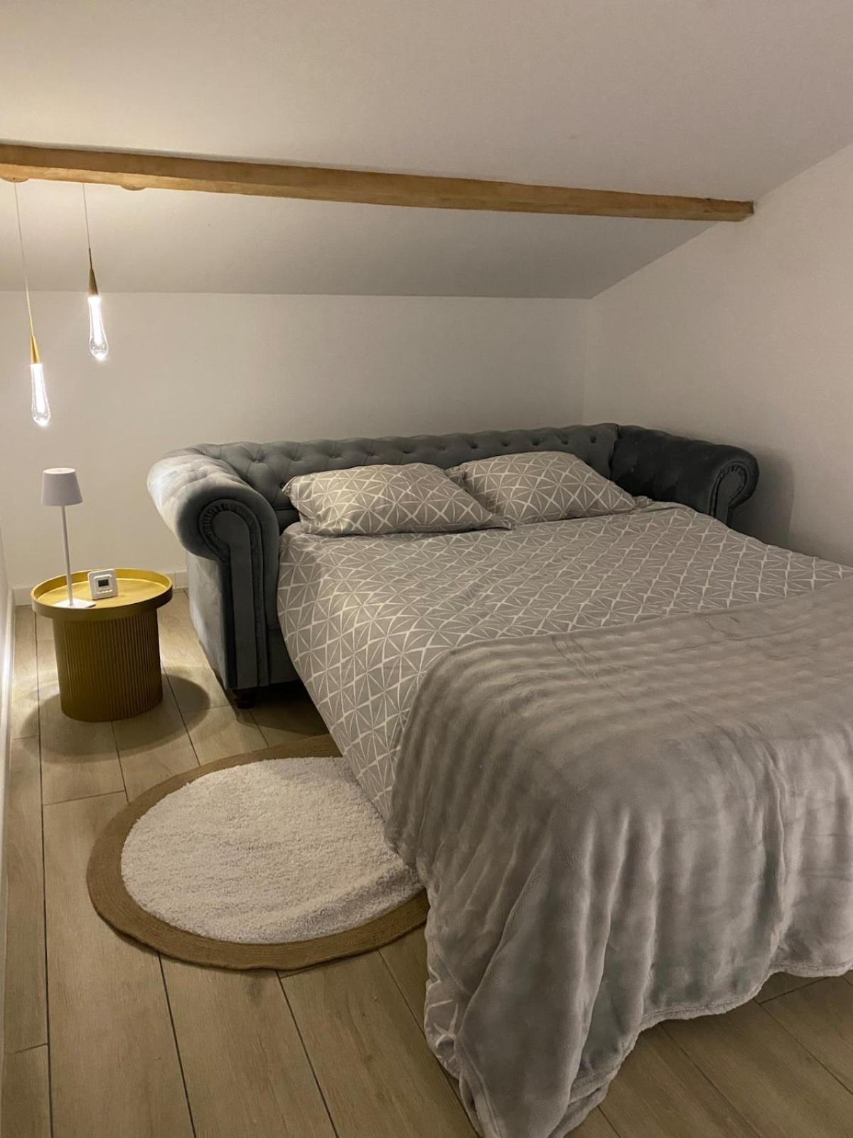 L Ecrin de Lidia close to MEETT Air conditioning Parking