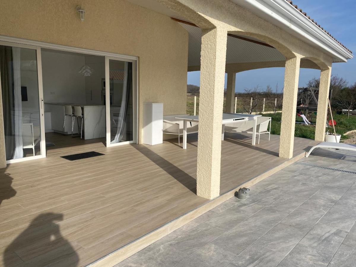 L Ecrin de Lidia close to MEETT Air conditioning Parking