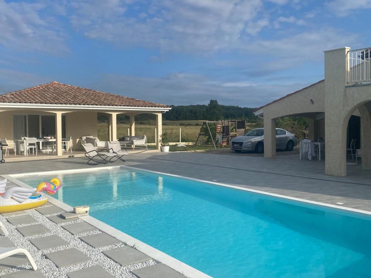 L Ecrin de Lidia close to MEETT Air conditioning Parking