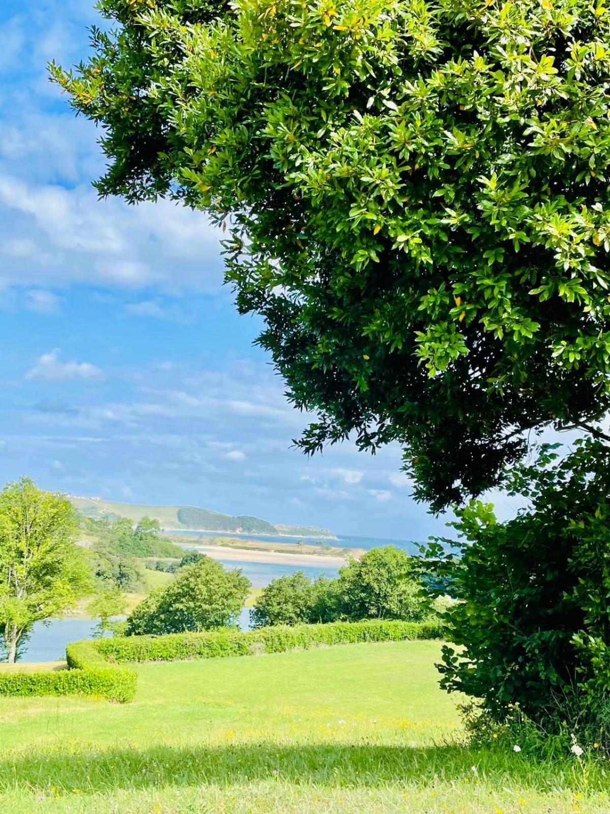 Apartamento en Comillas-Garden Apartment in Comillas