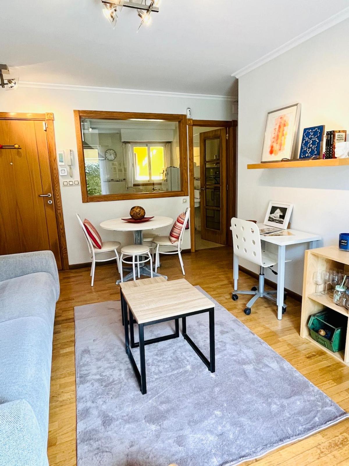 Apartamento en Comillas-Garden Apartment in Comillas