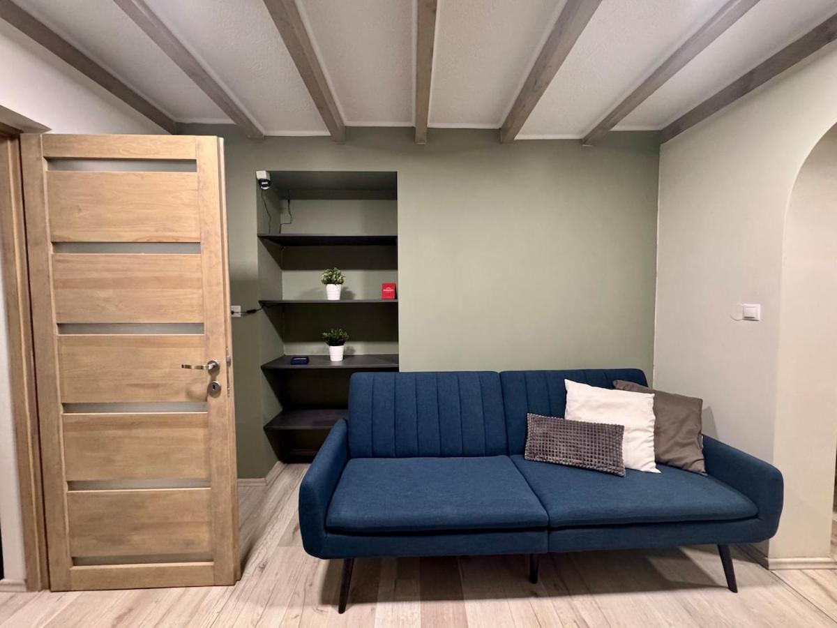 R5 Patio 2 Bedrooms Free Parking