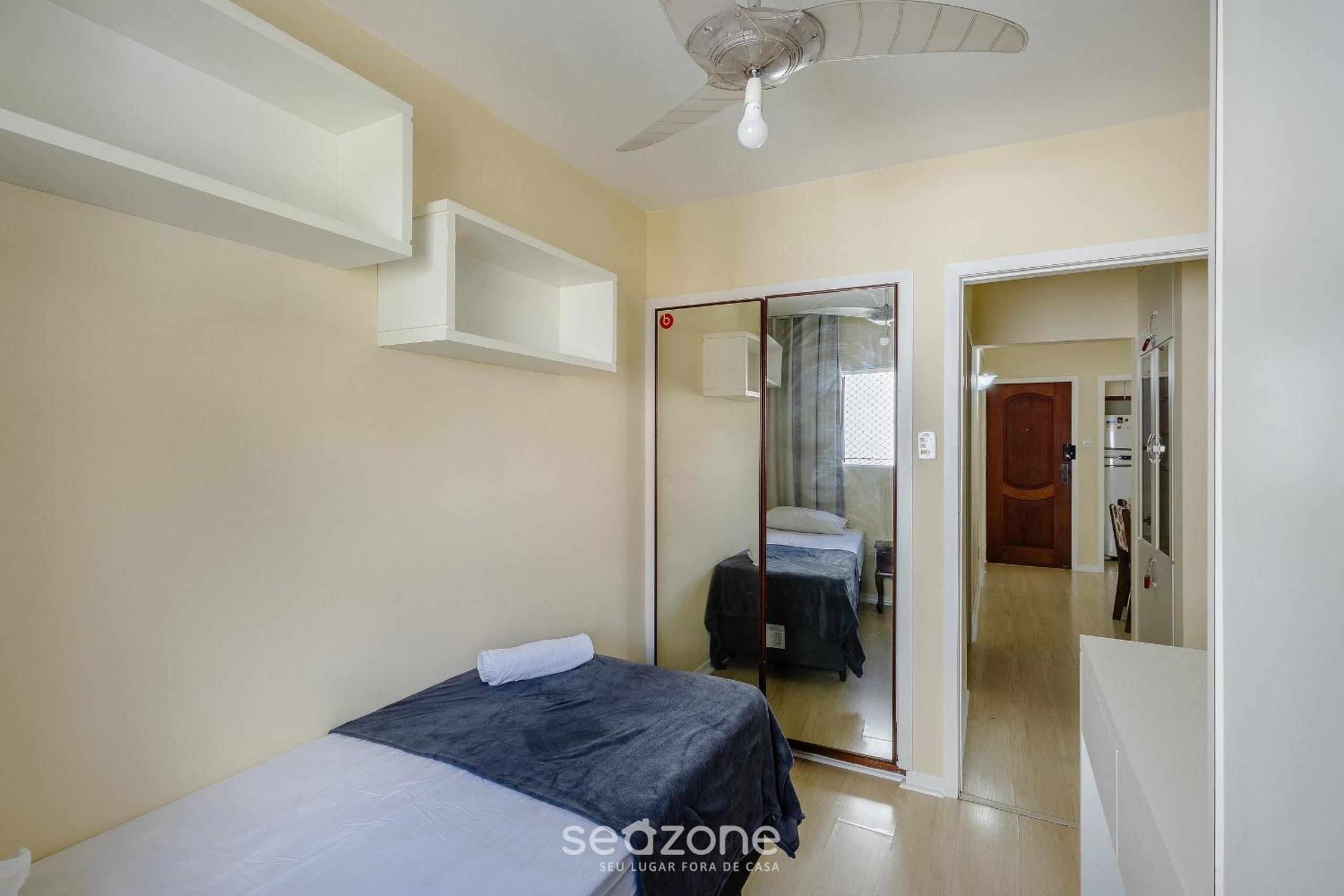 Apartment with Home Office in Floripa JFM0062