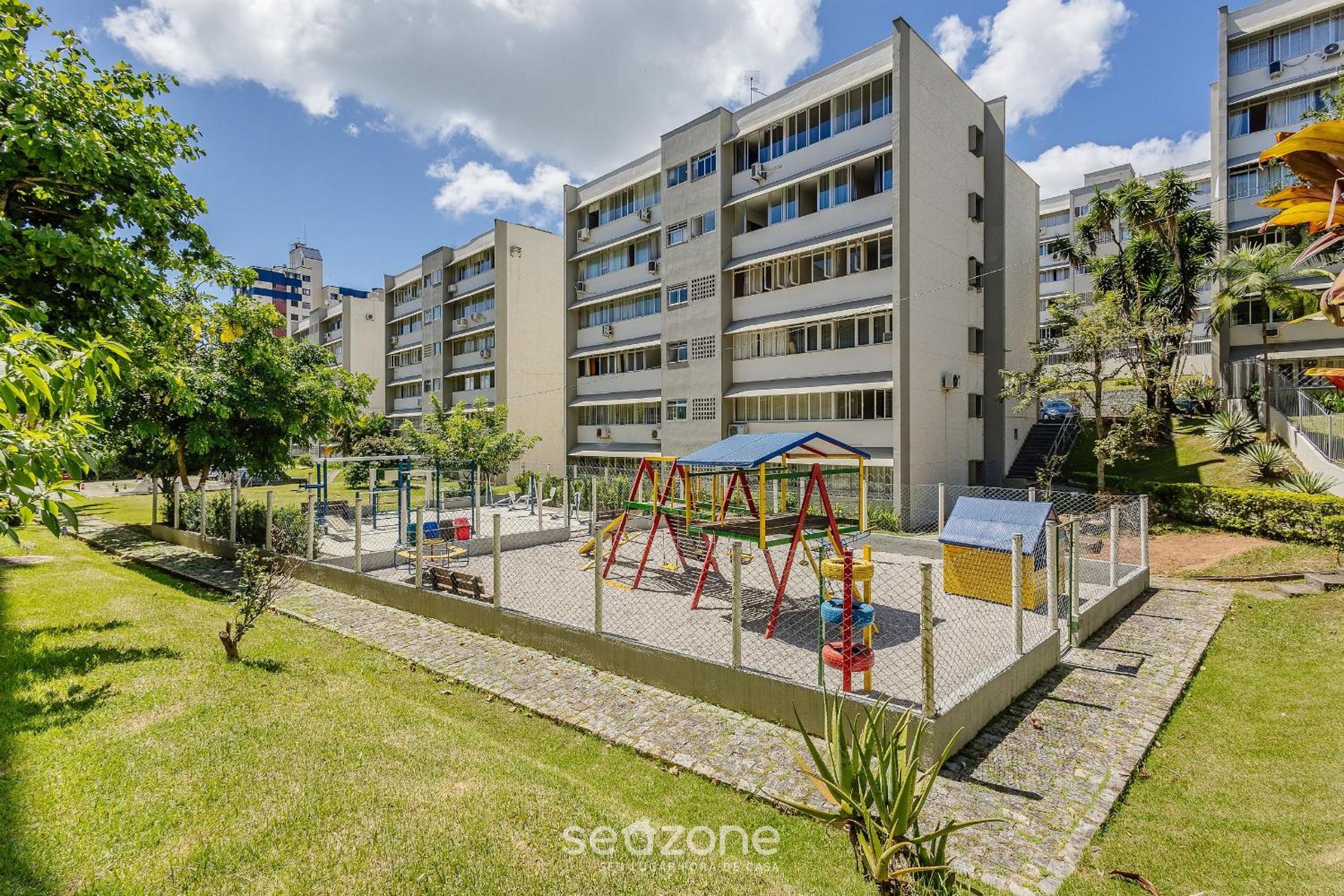 Apartment with Home Office in Floripa JFM0062
