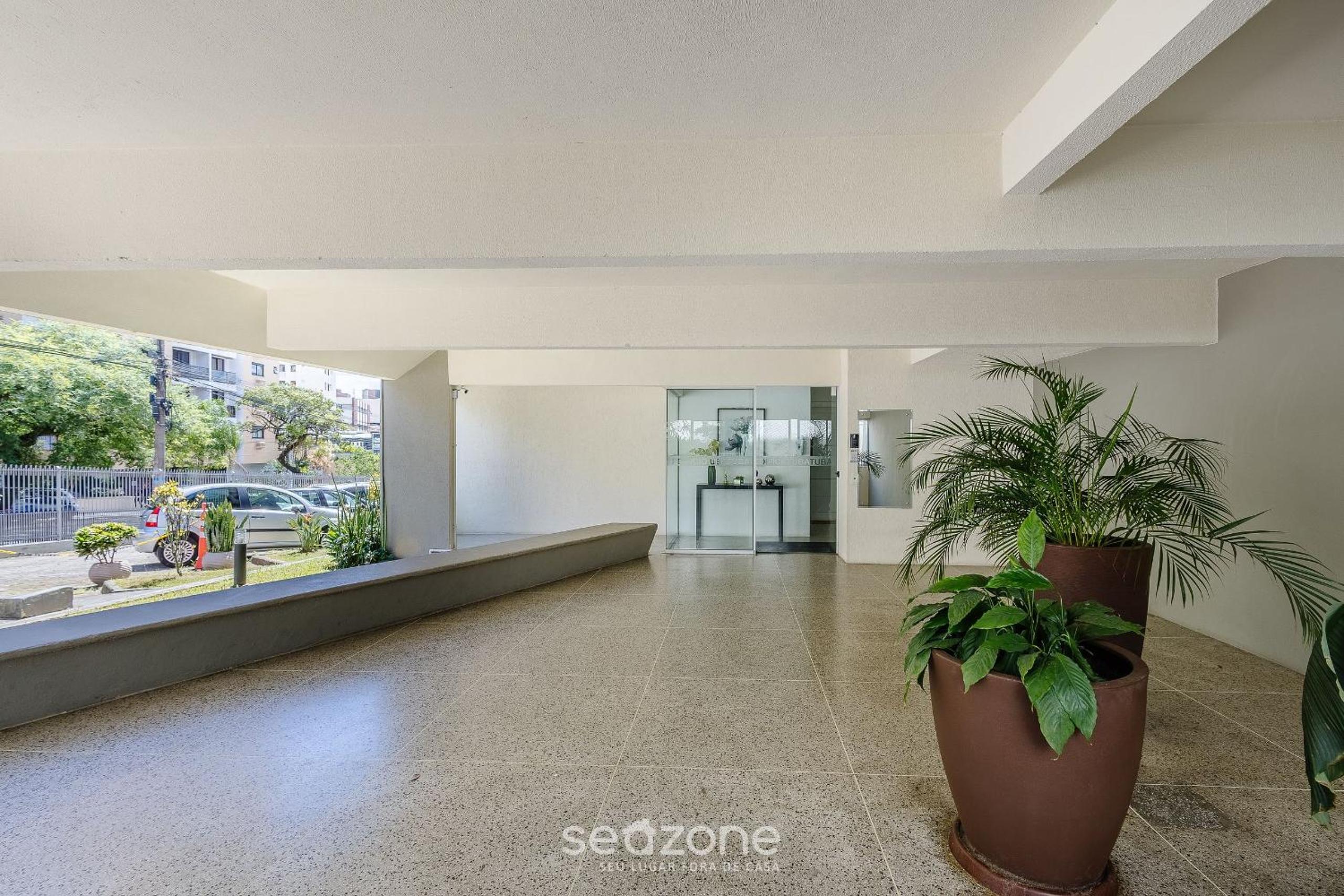Apartment with Home Office in Floripa JFM0062