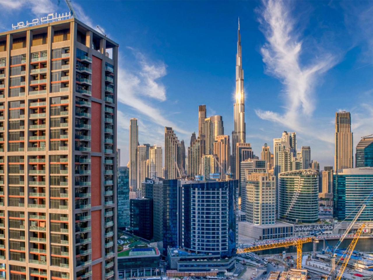 Luxury Studio in Peninsula Five, Business Bay