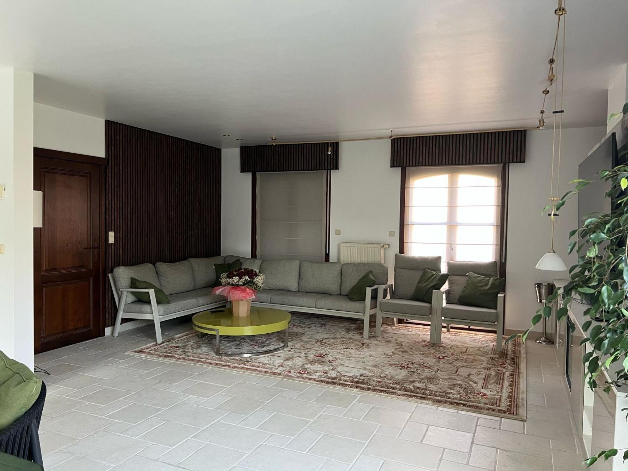 Villa op de hoek Rooms
