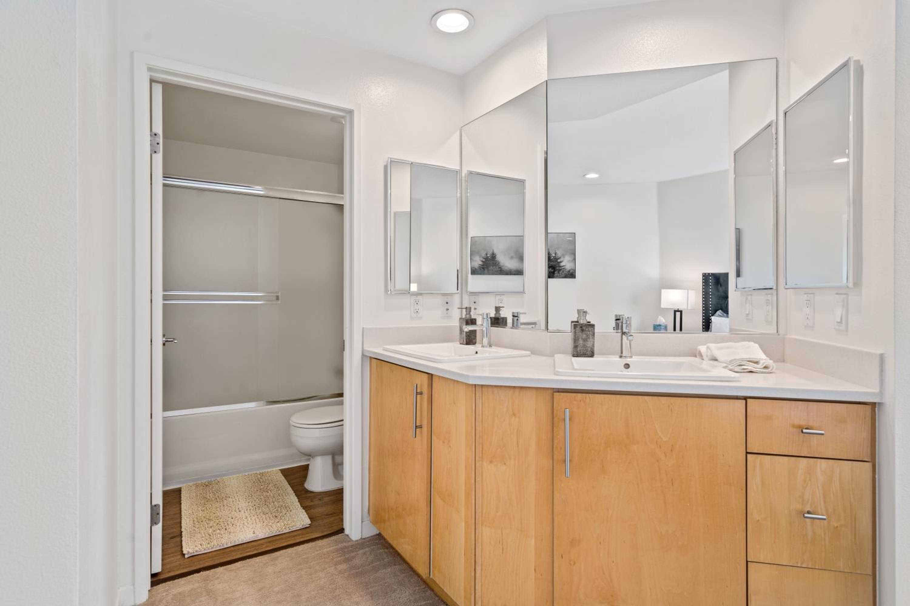 Venice Marina Water Front Luxury Condo