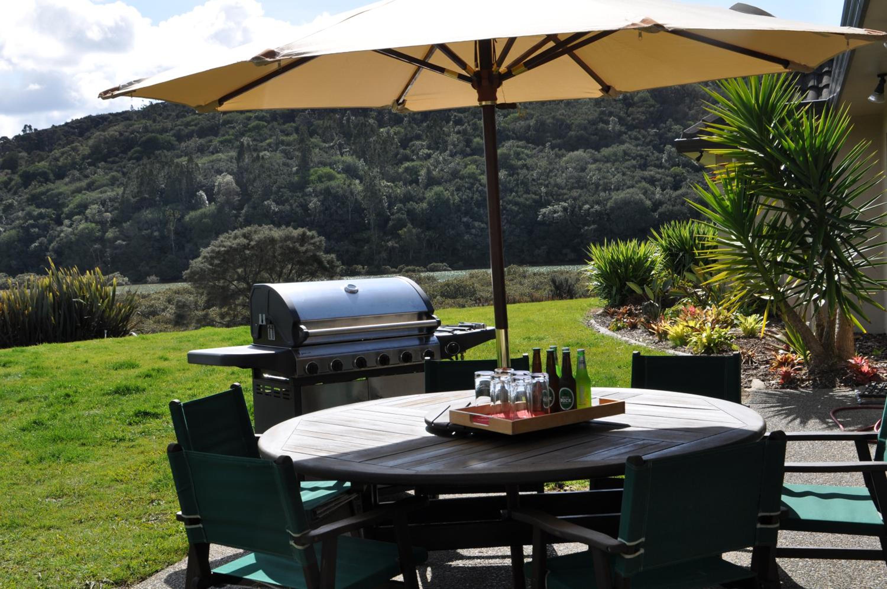 Okura River Estate Getaway
