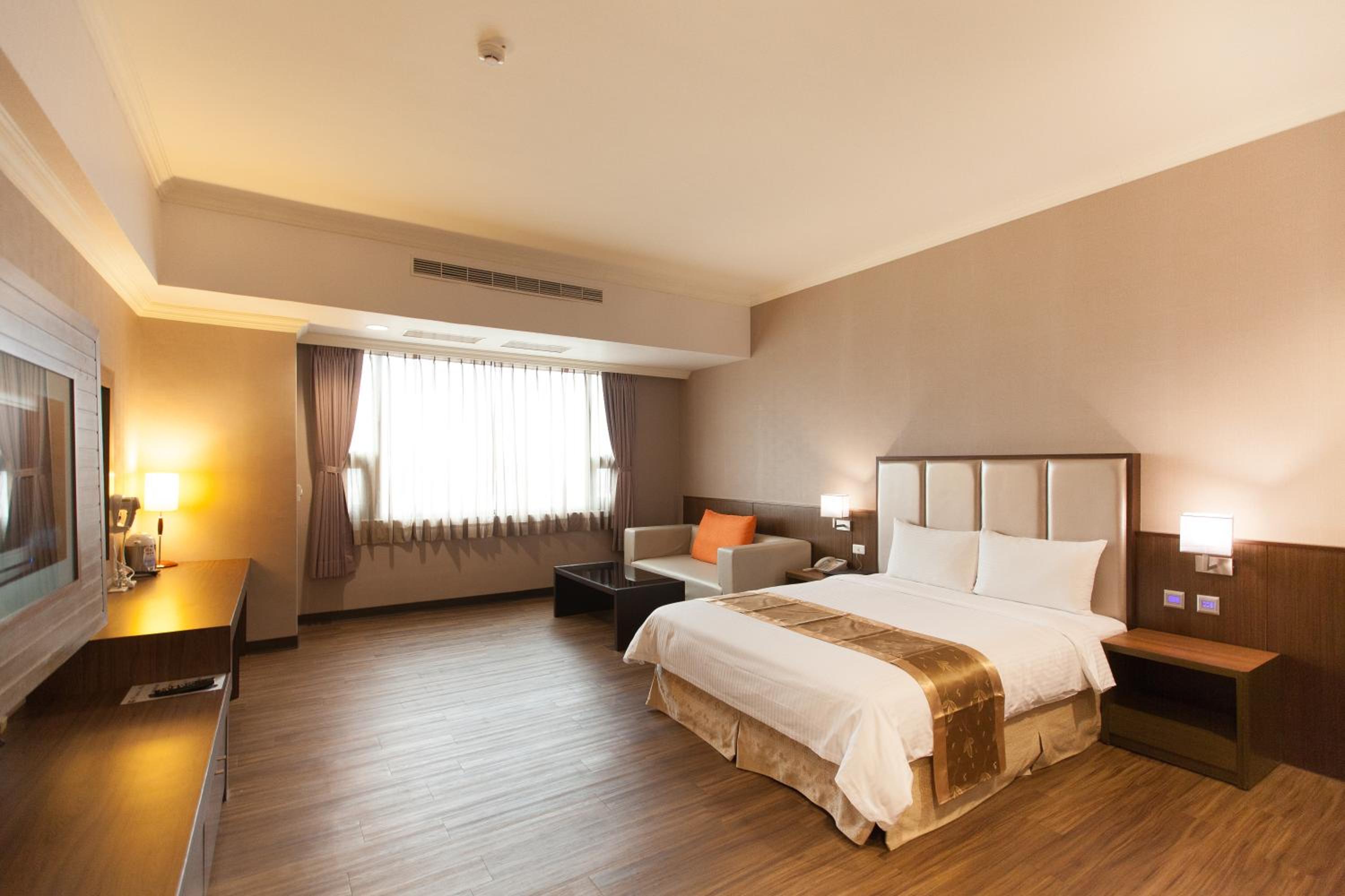 Hub Hotel Chiayi