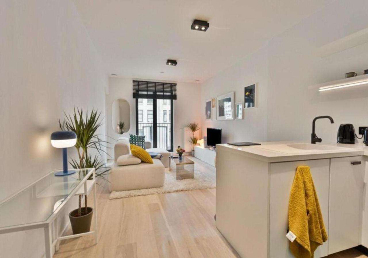 1BR apartment by Central Station