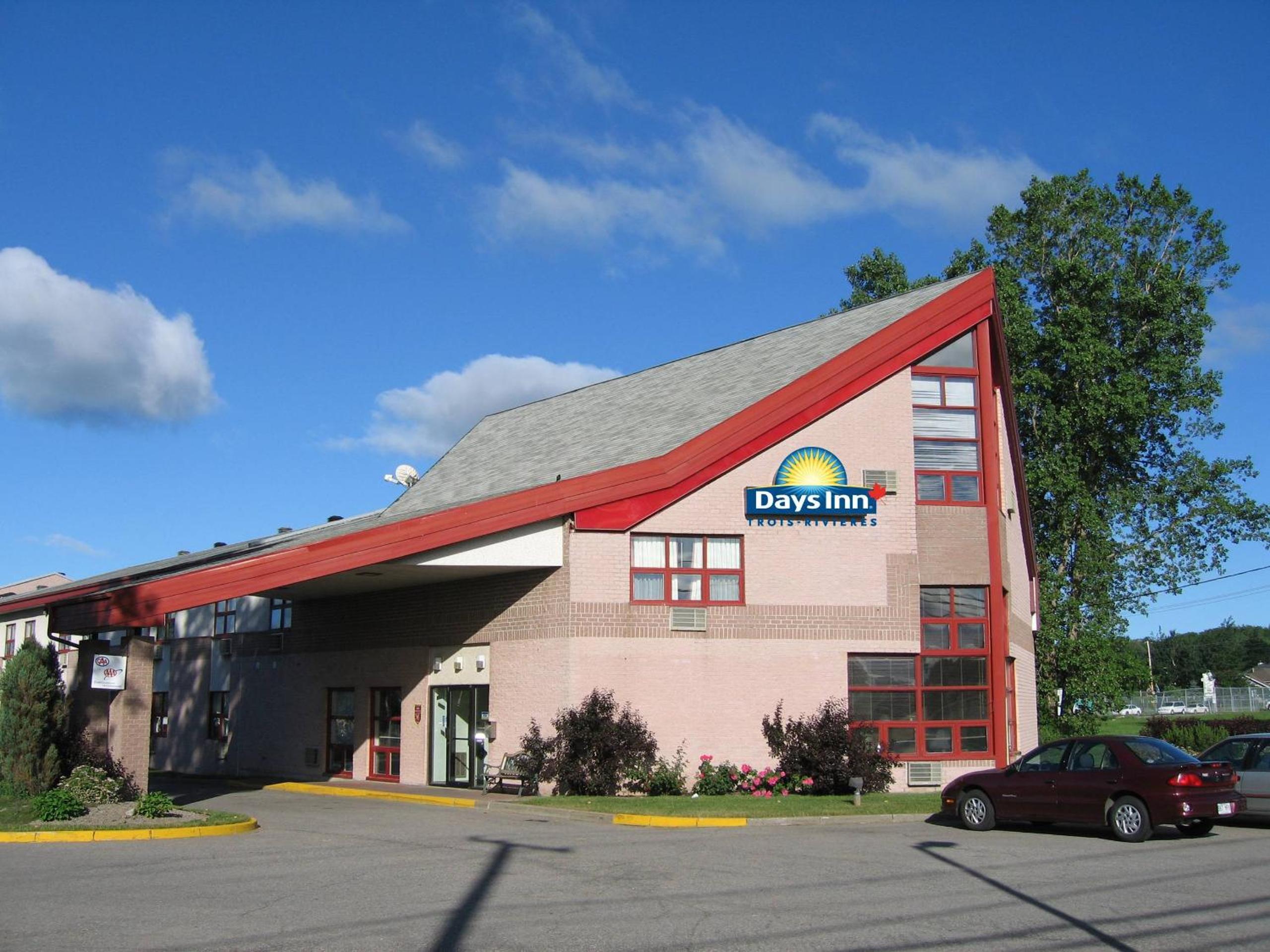 Trois-rivieres Vacations - Days Inn by Wyndham Trois-Rivieres - Property Image 4