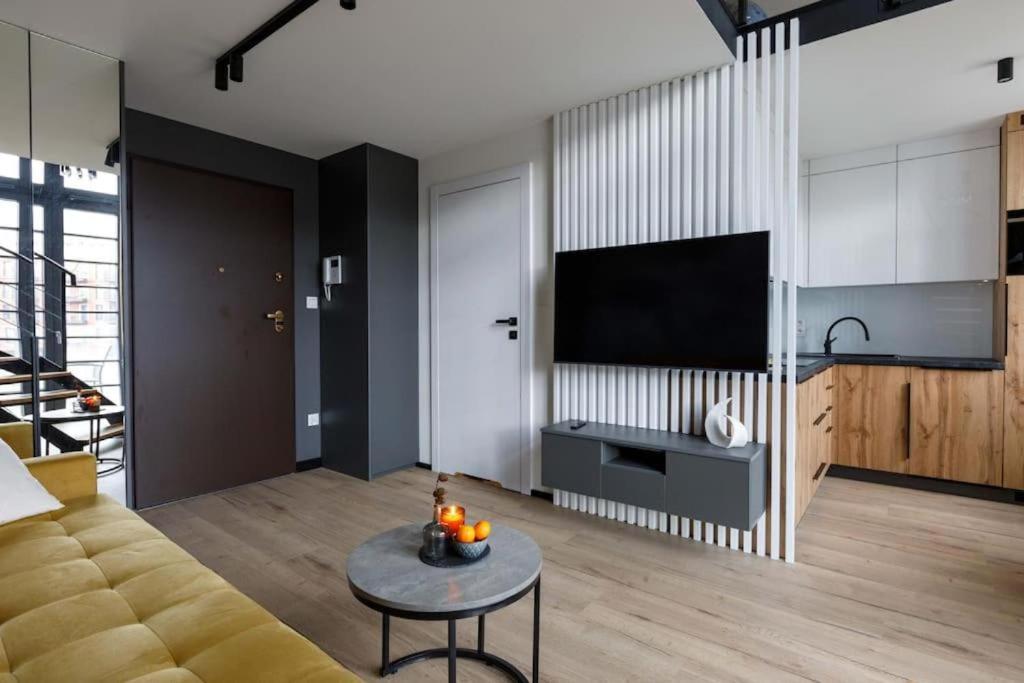 Wroclaw Stays - Old Town - Chic Apartments - Jana Pawla 33