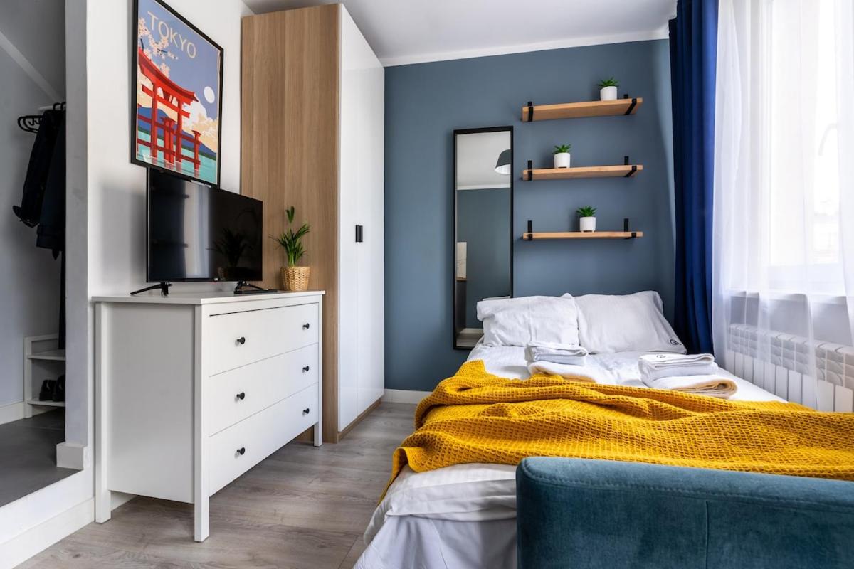 Urban Chic & Great Location & Modern Studio Apartment - #O3