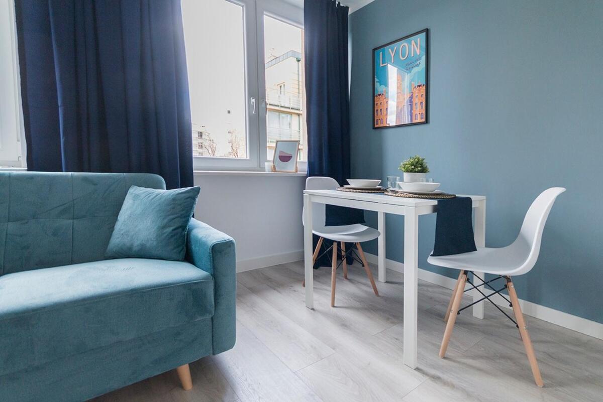 Urban Chic & Great Location & Modern Studio Apartment - #O3
