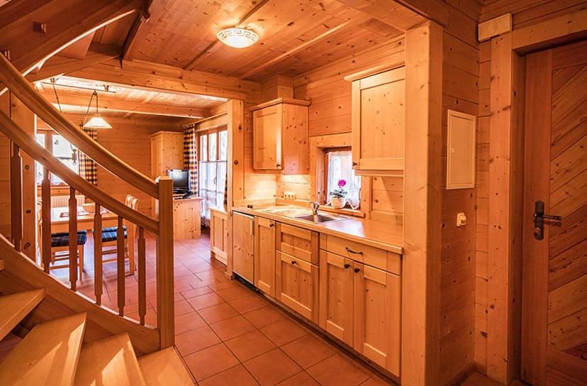 Almliesl HUET-234