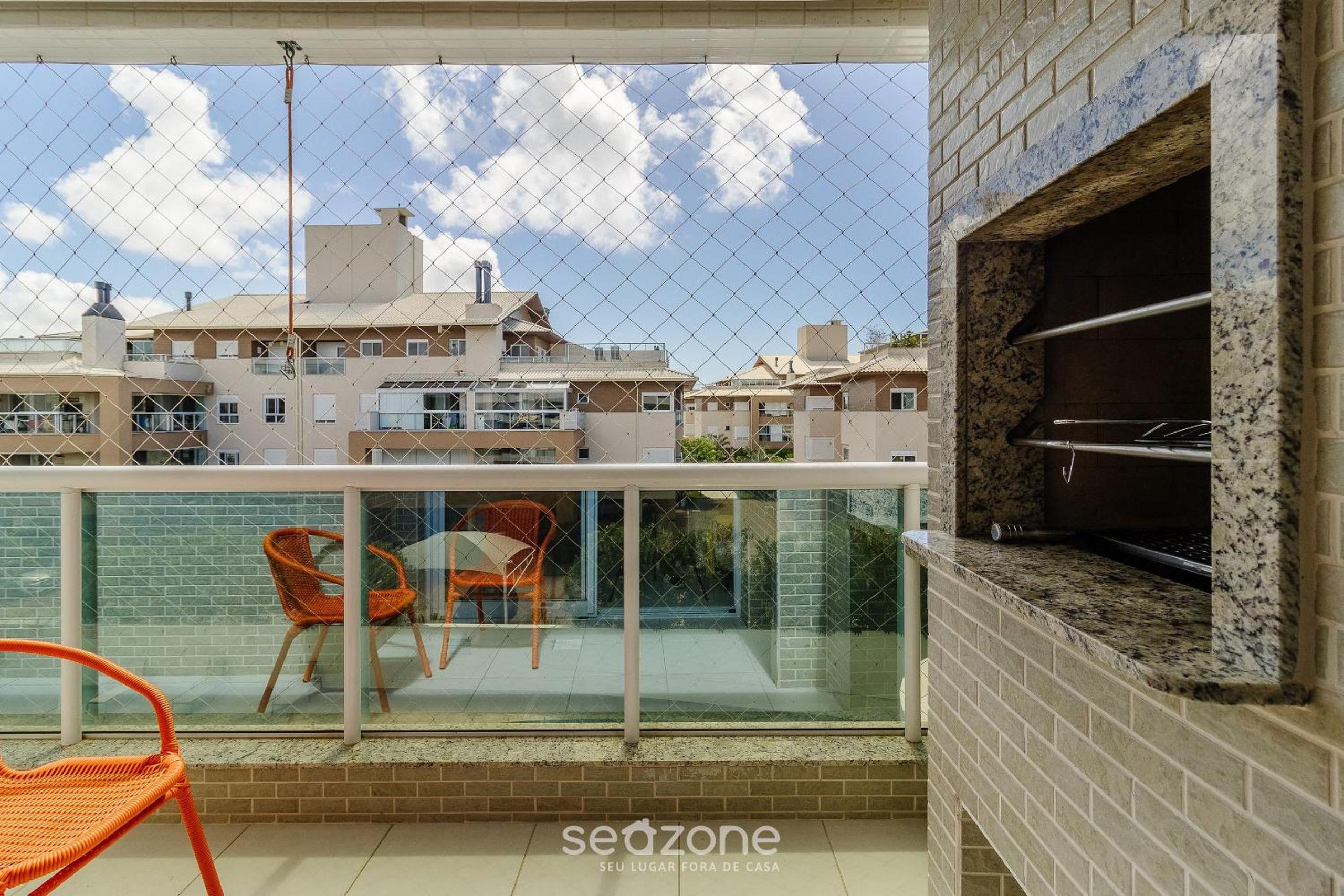 Apt w/ side sea view, seaside condominium RAP0306