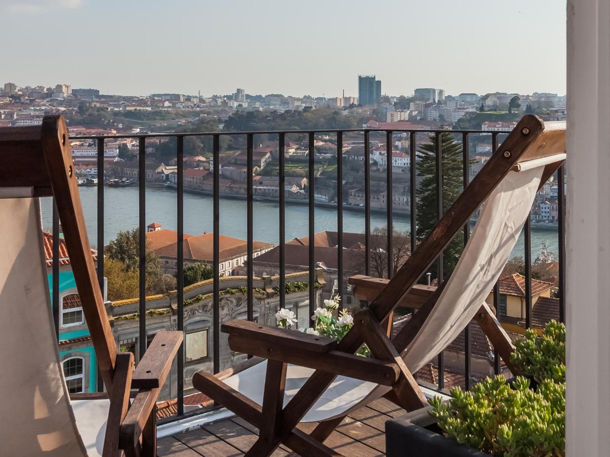 Hotel Down2Town B&B - Image 1