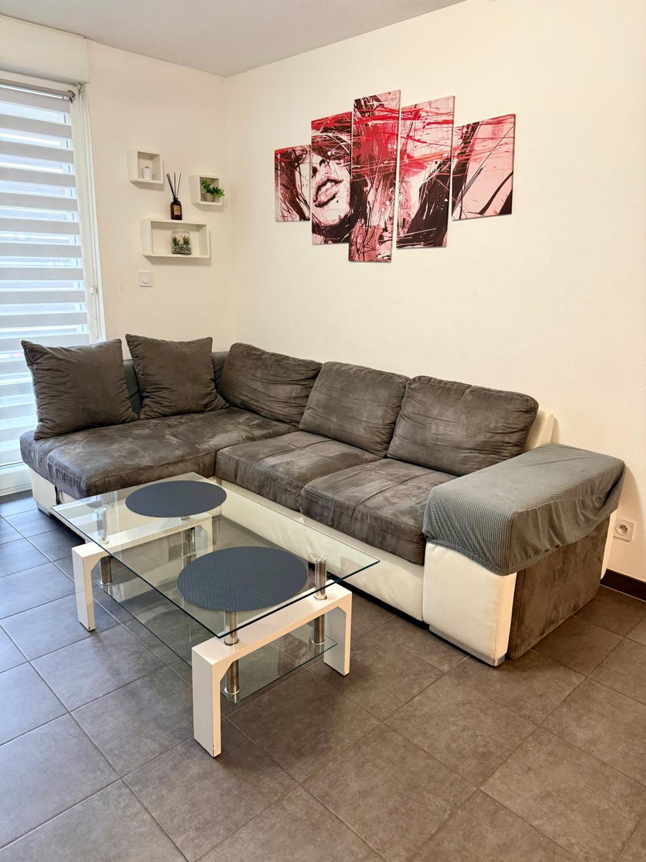 LeT2 Appartement Moderne avec Terrasse et Parking