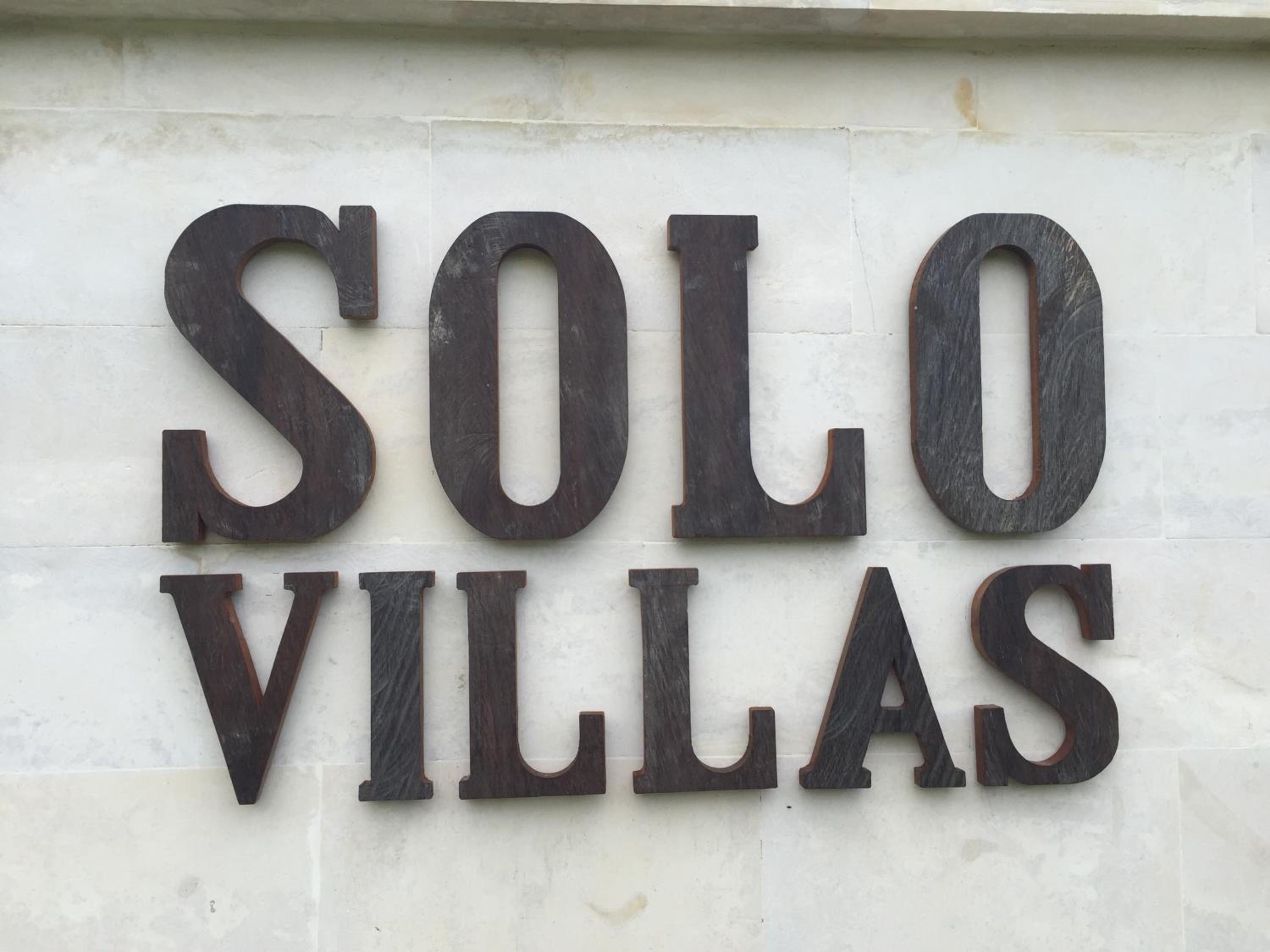 Solo Villas & Retreat