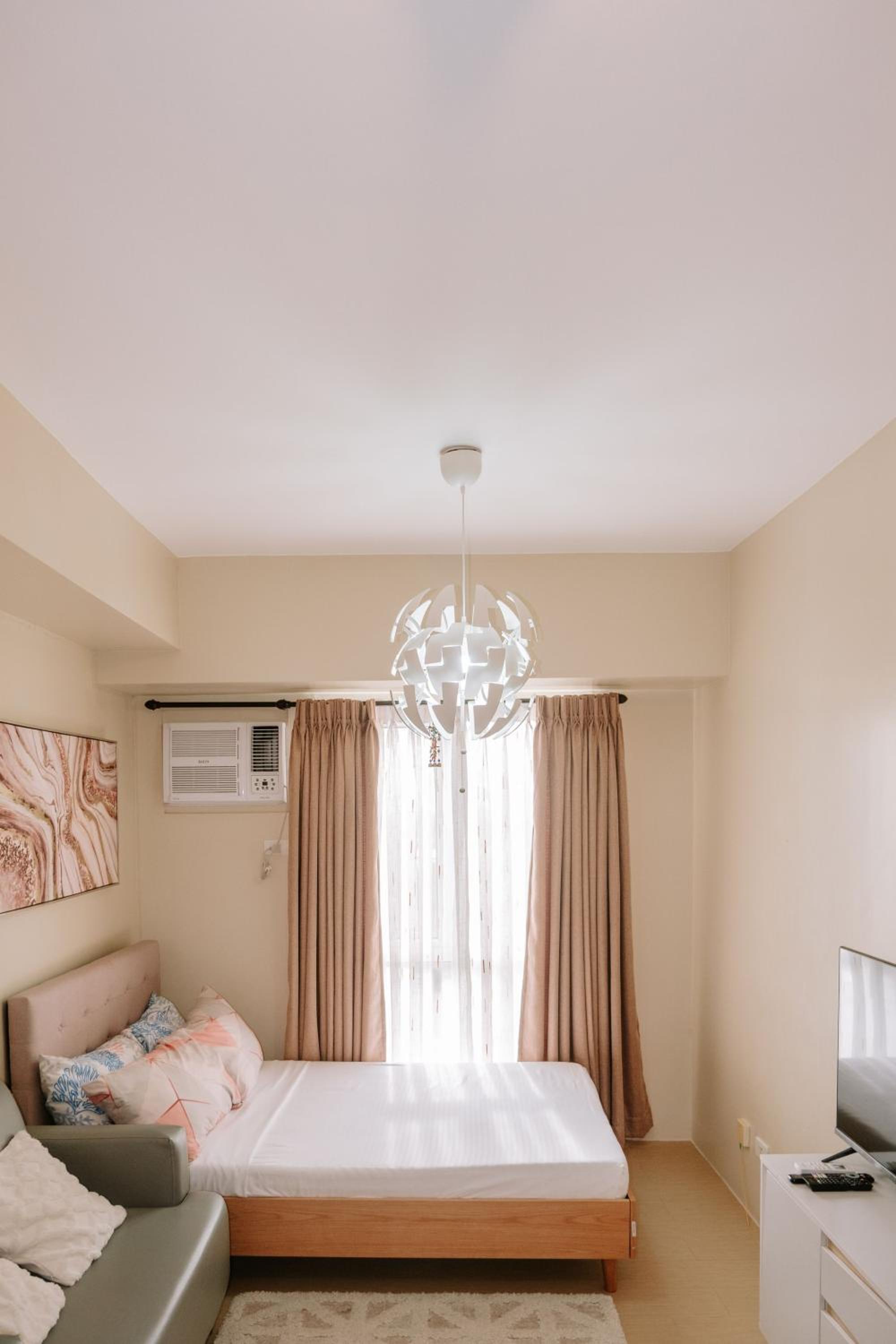 Travelers Favorite Cozy Spot