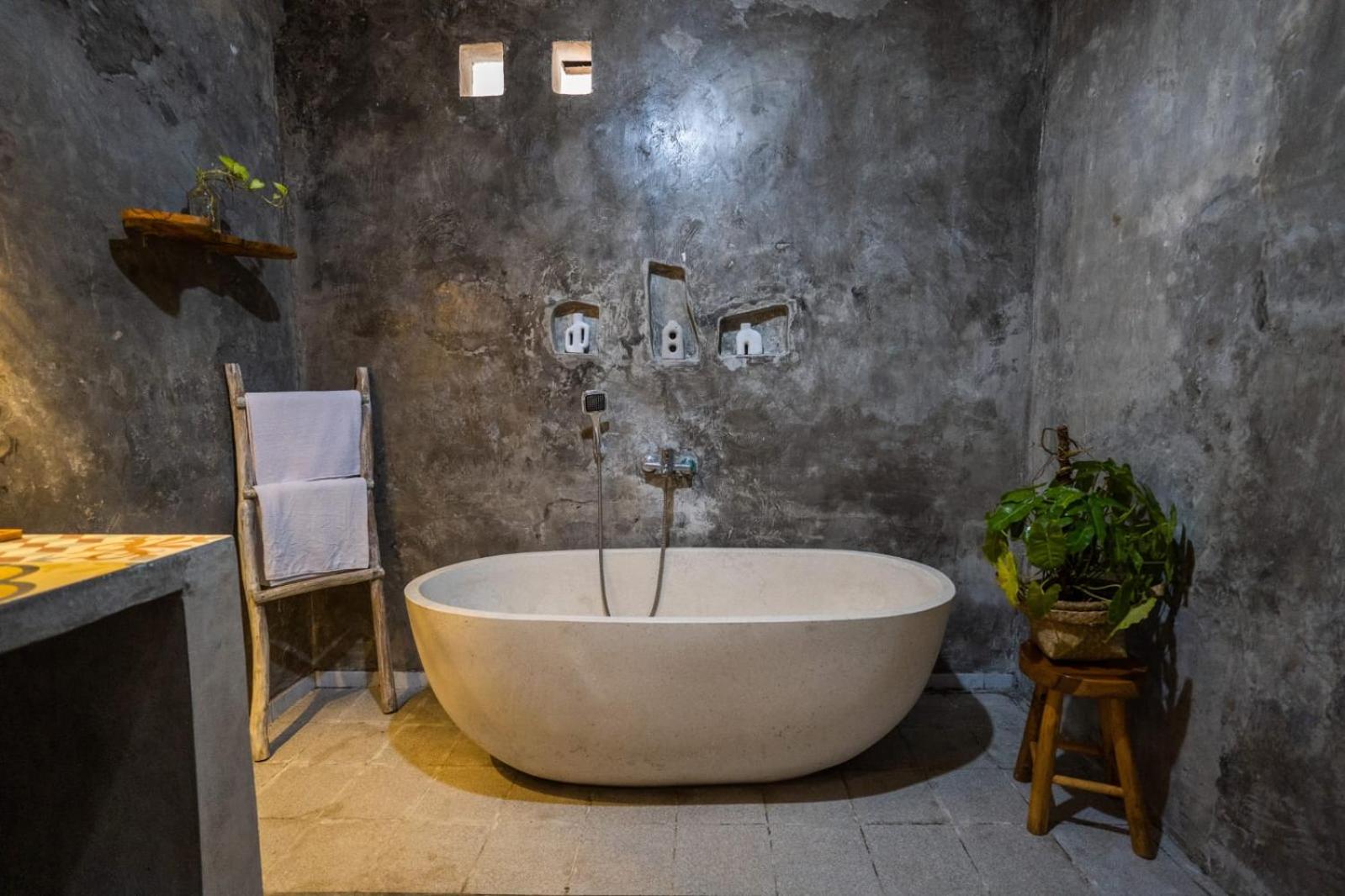 SIN Ubud