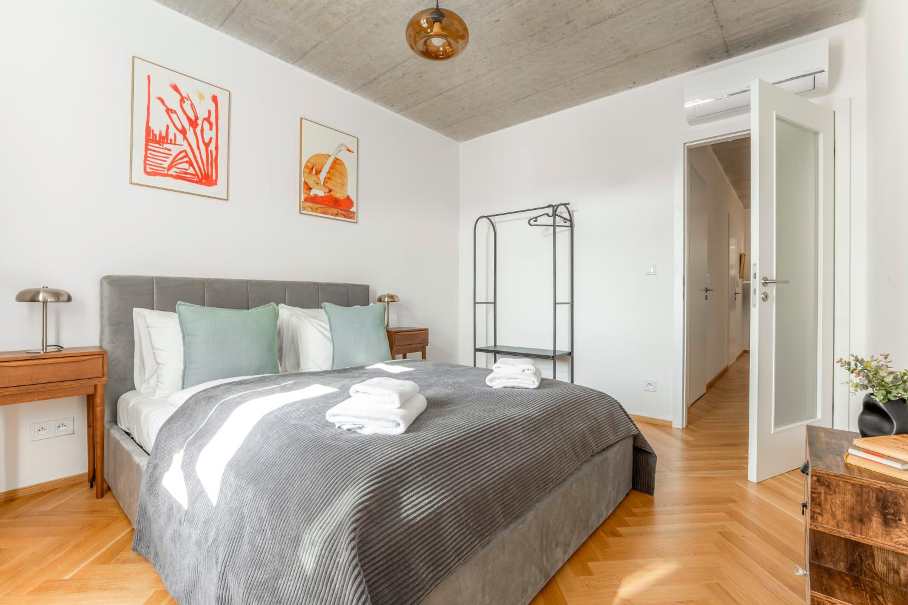 Visit Oomph Apartments