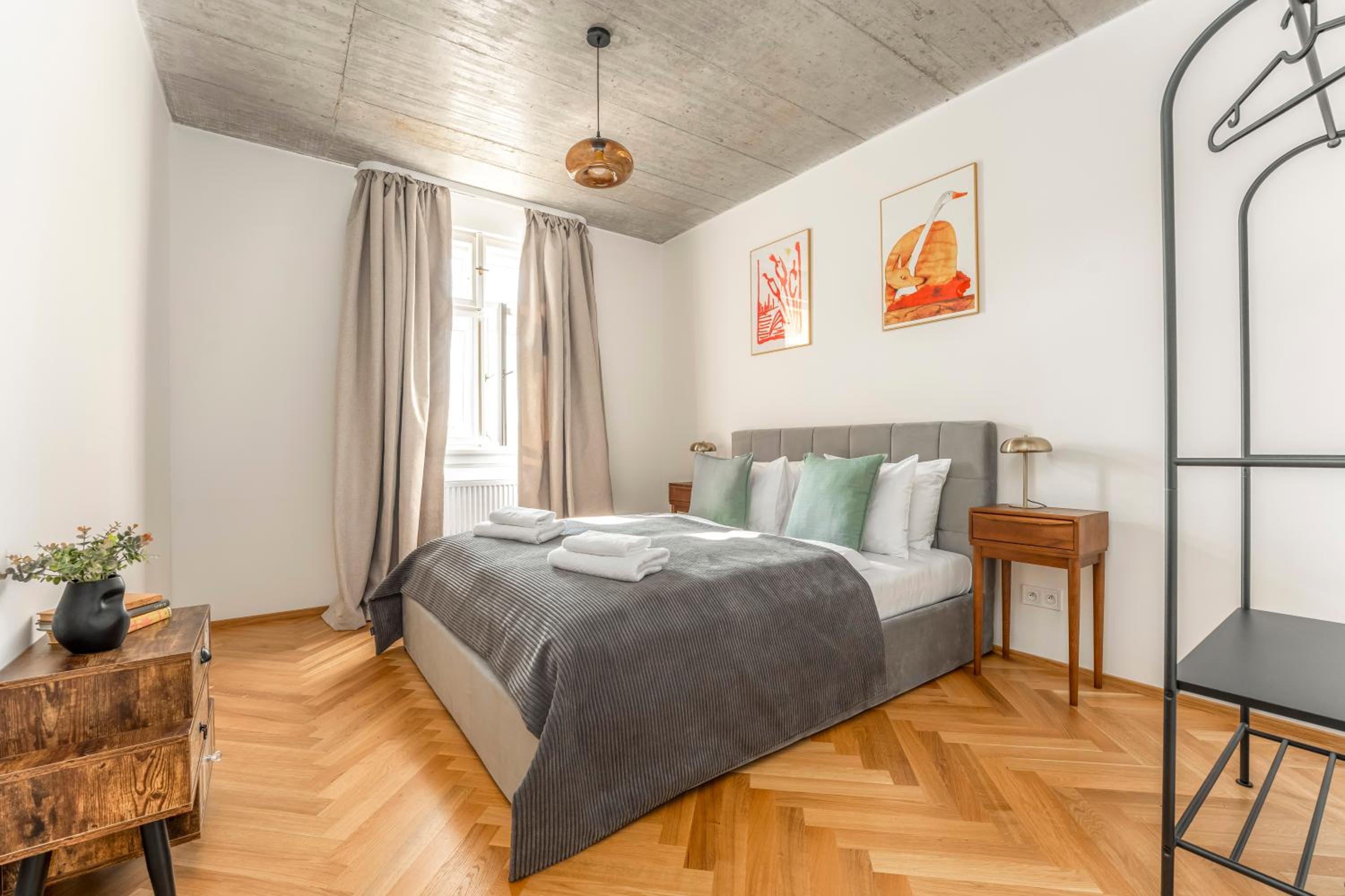 Visit Oomph Apartments