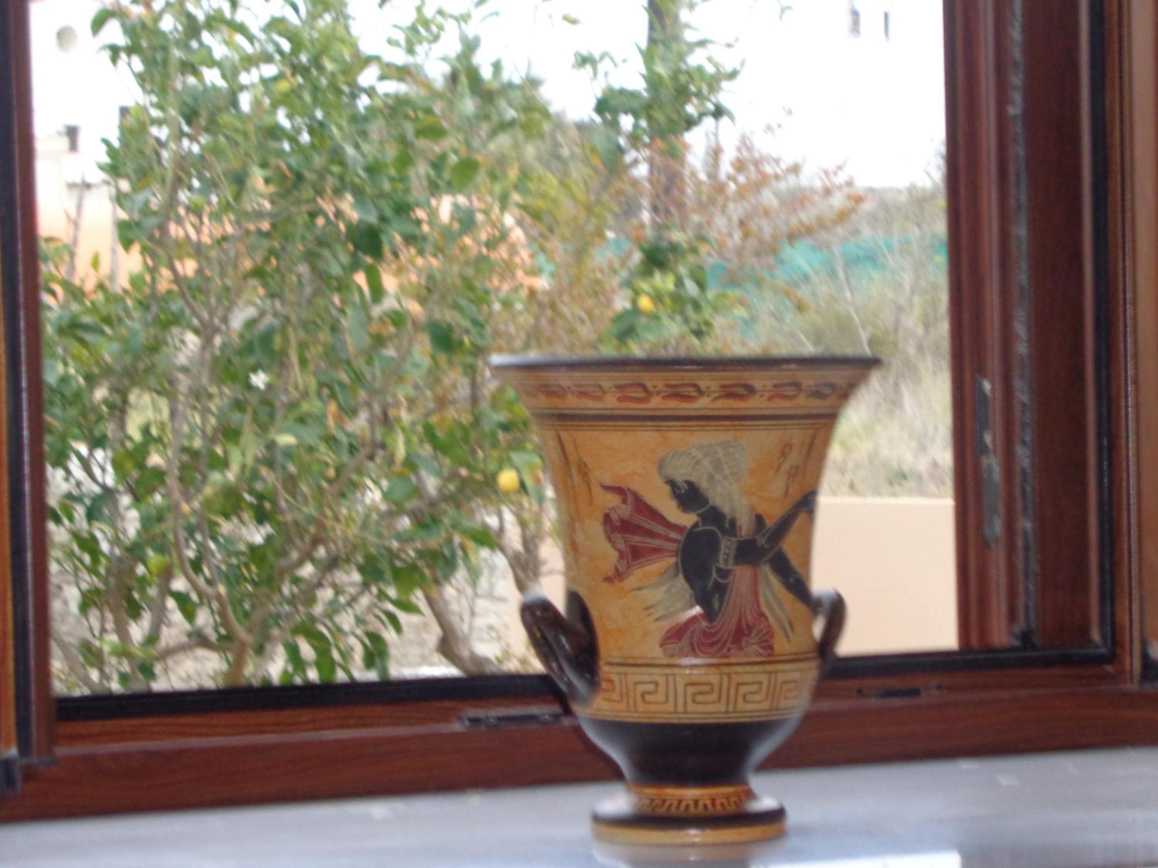 Casa Theoni