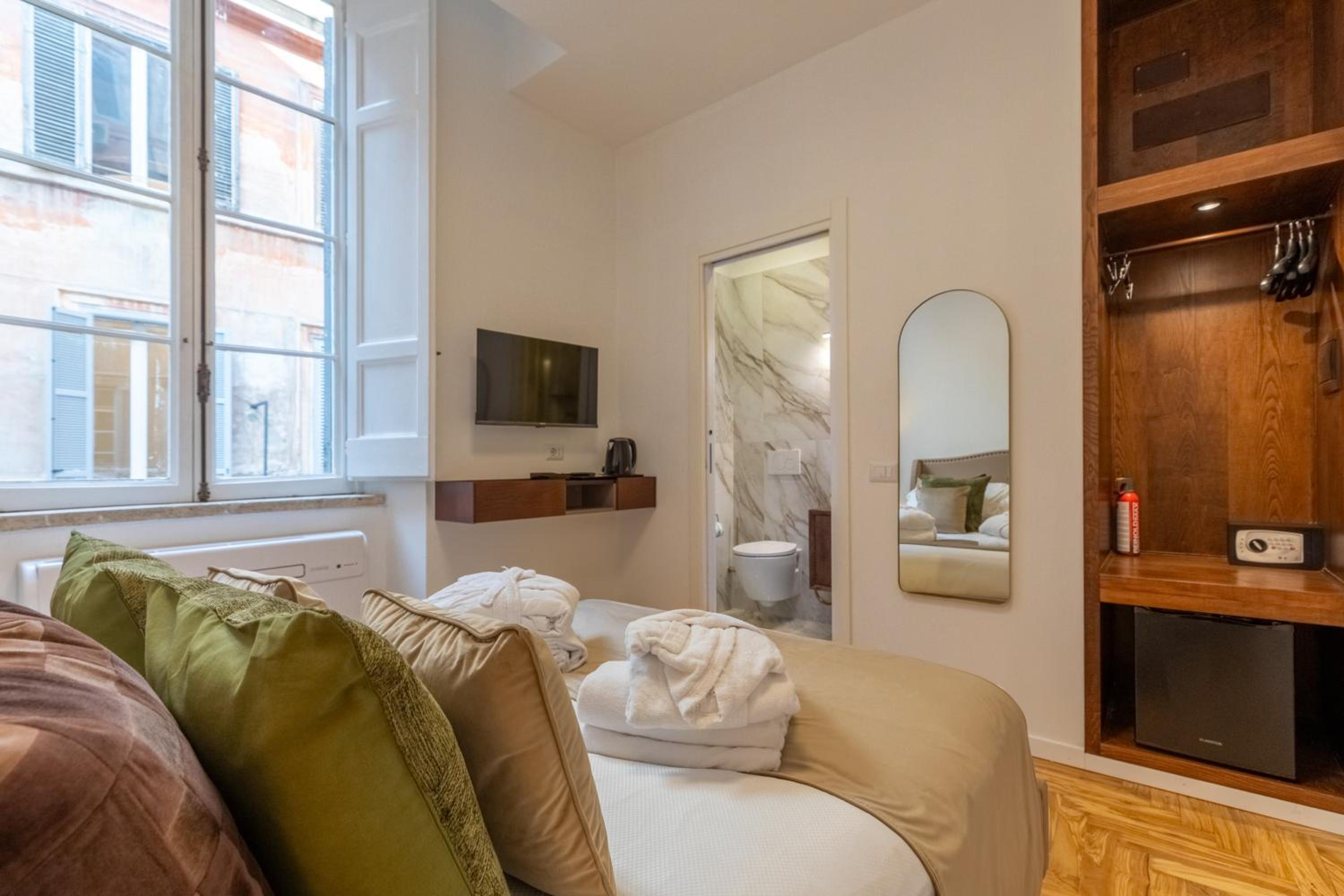 Amelie Suite Trevi