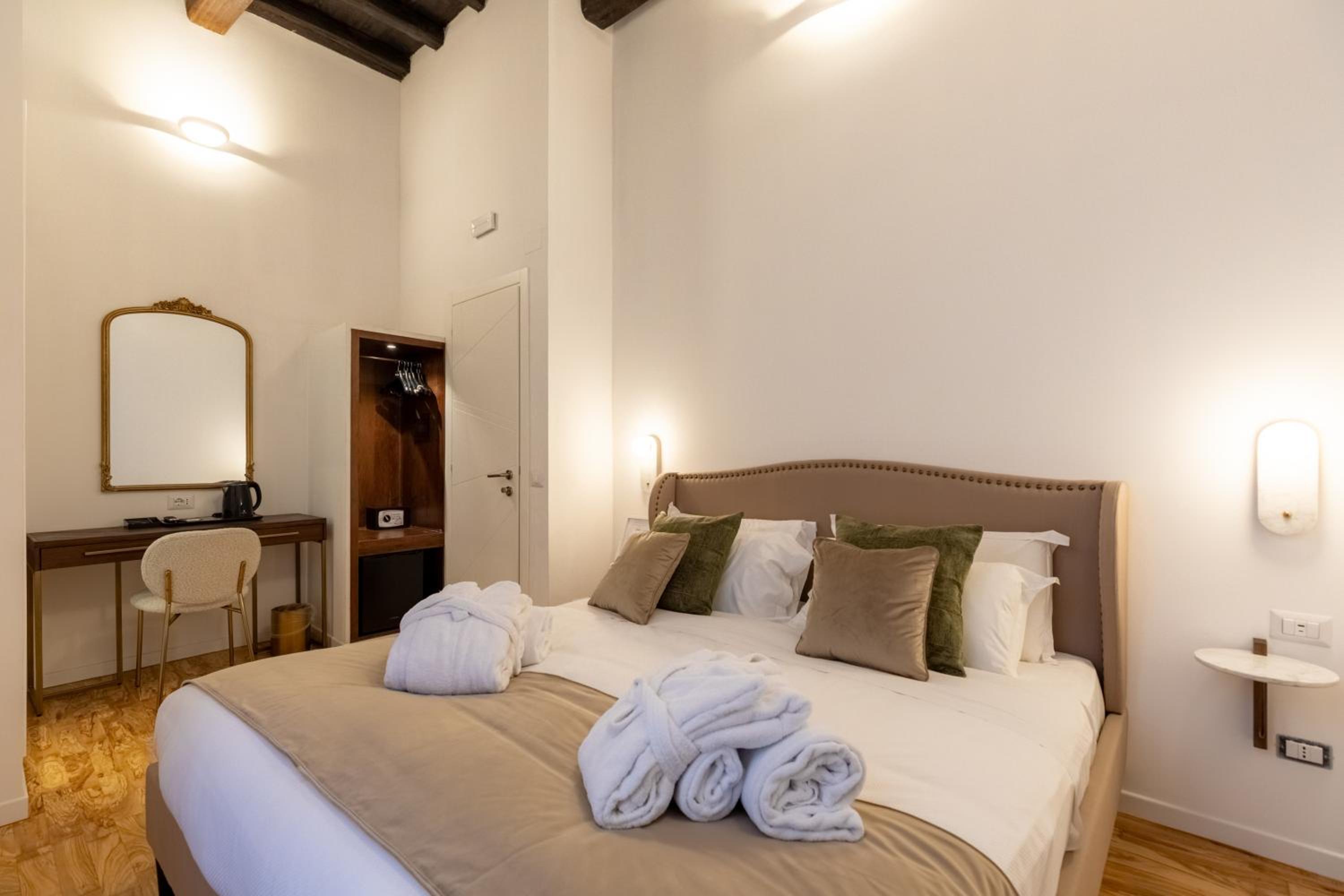 Amelie Suite Trevi