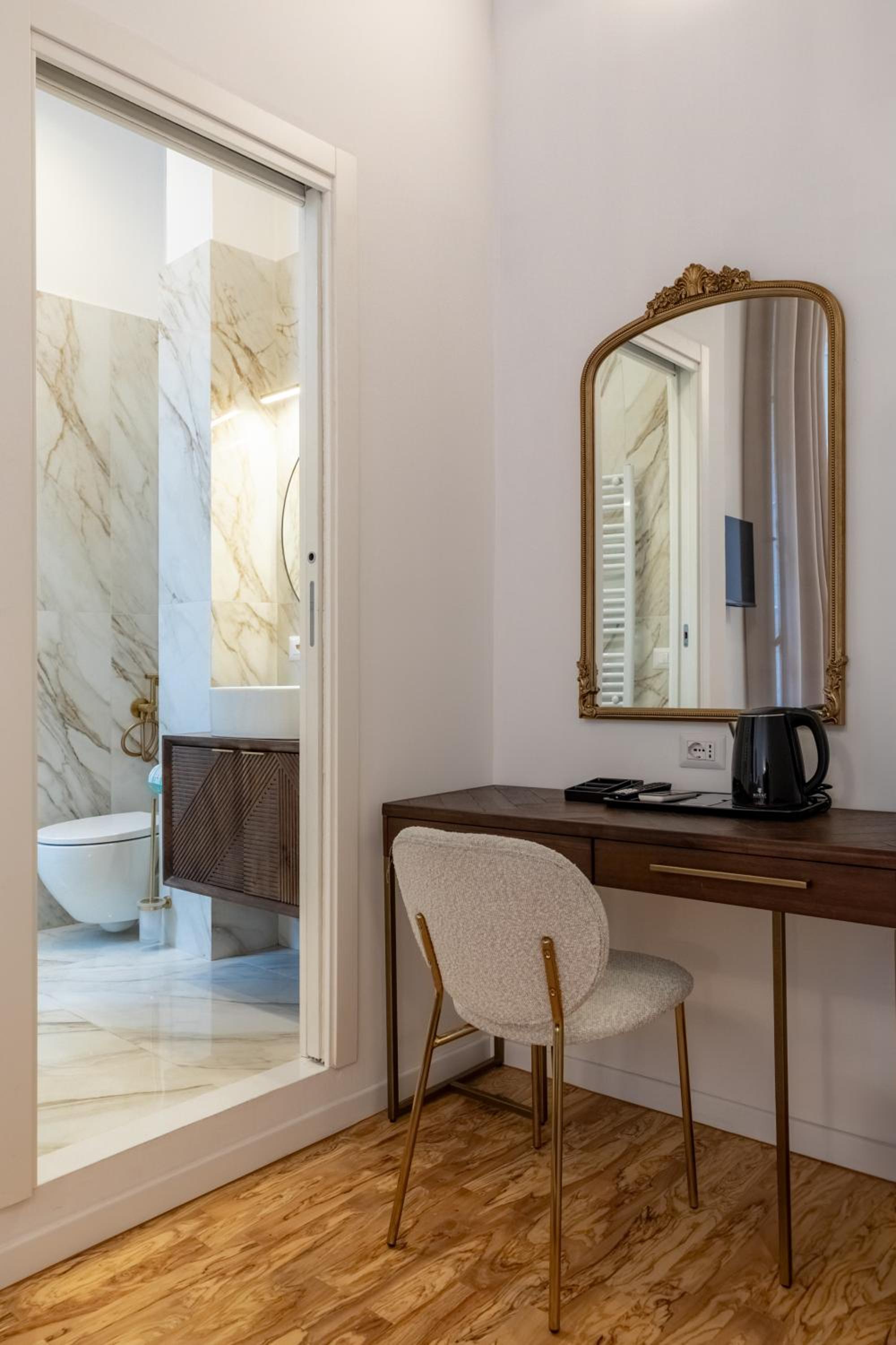 Amelie Suite Trevi