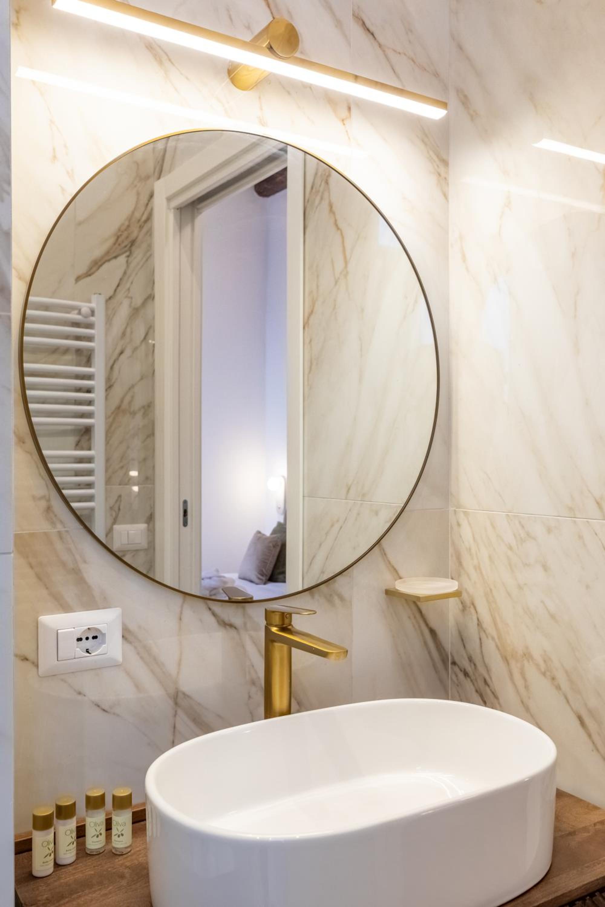 Amelie Suite Trevi