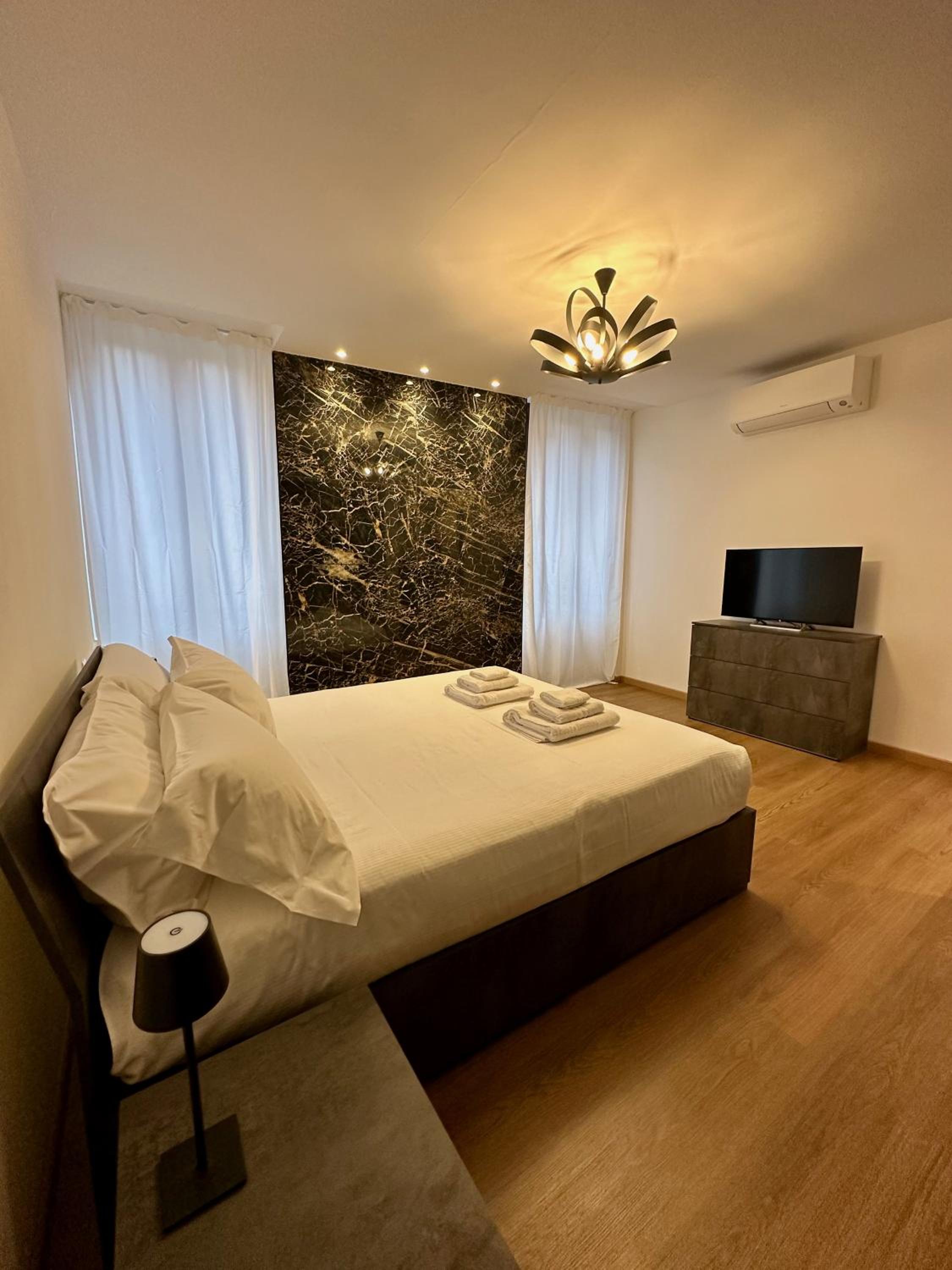 Magic Place Bergamo - Beauty Nest Apartment - City Center