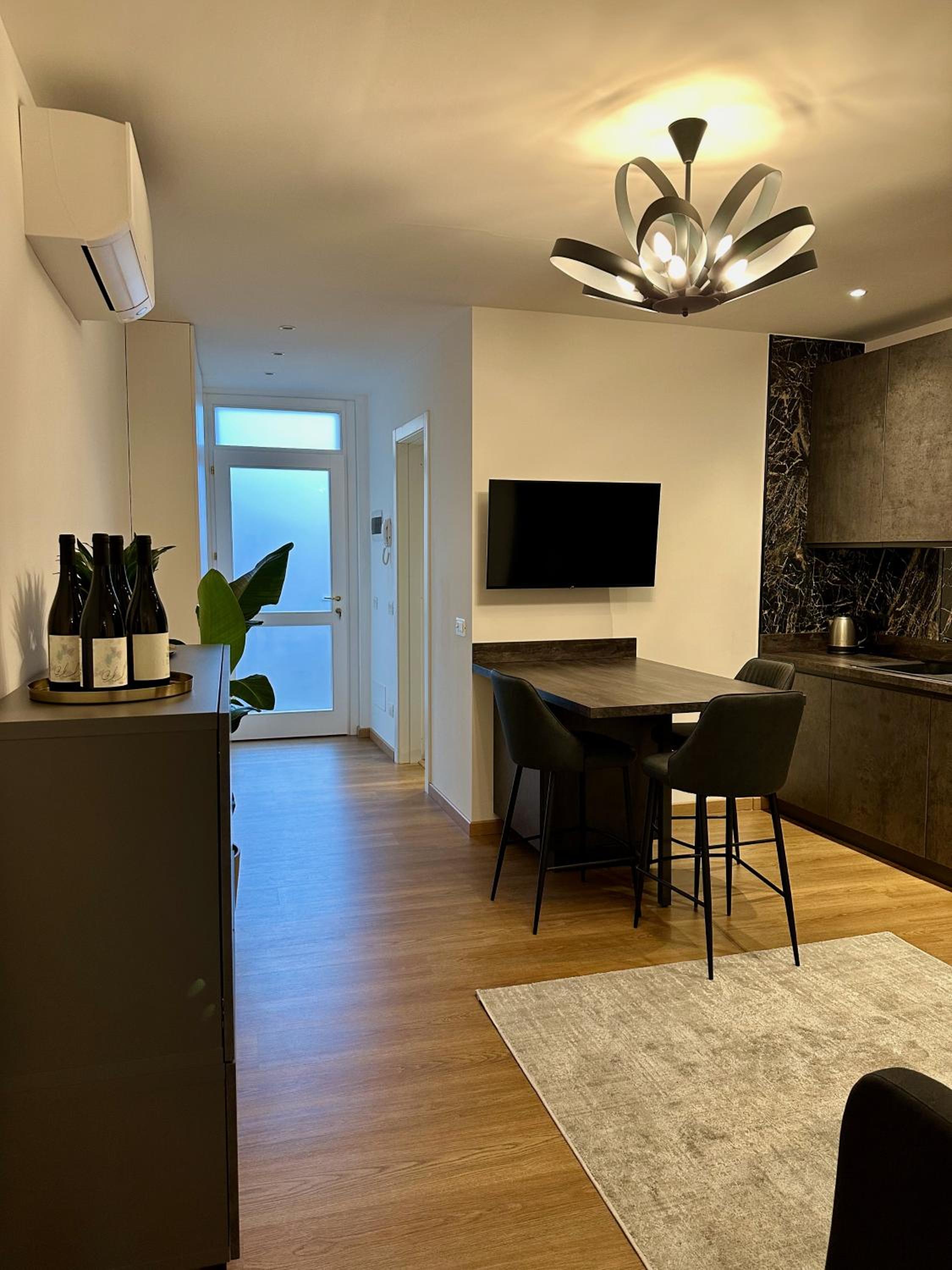Magic Place Bergamo - Beauty Nest Apartment - City Center