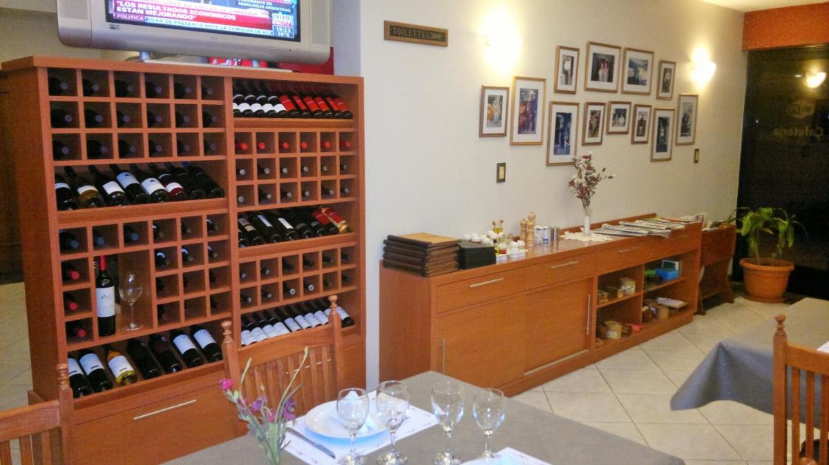 restaurant